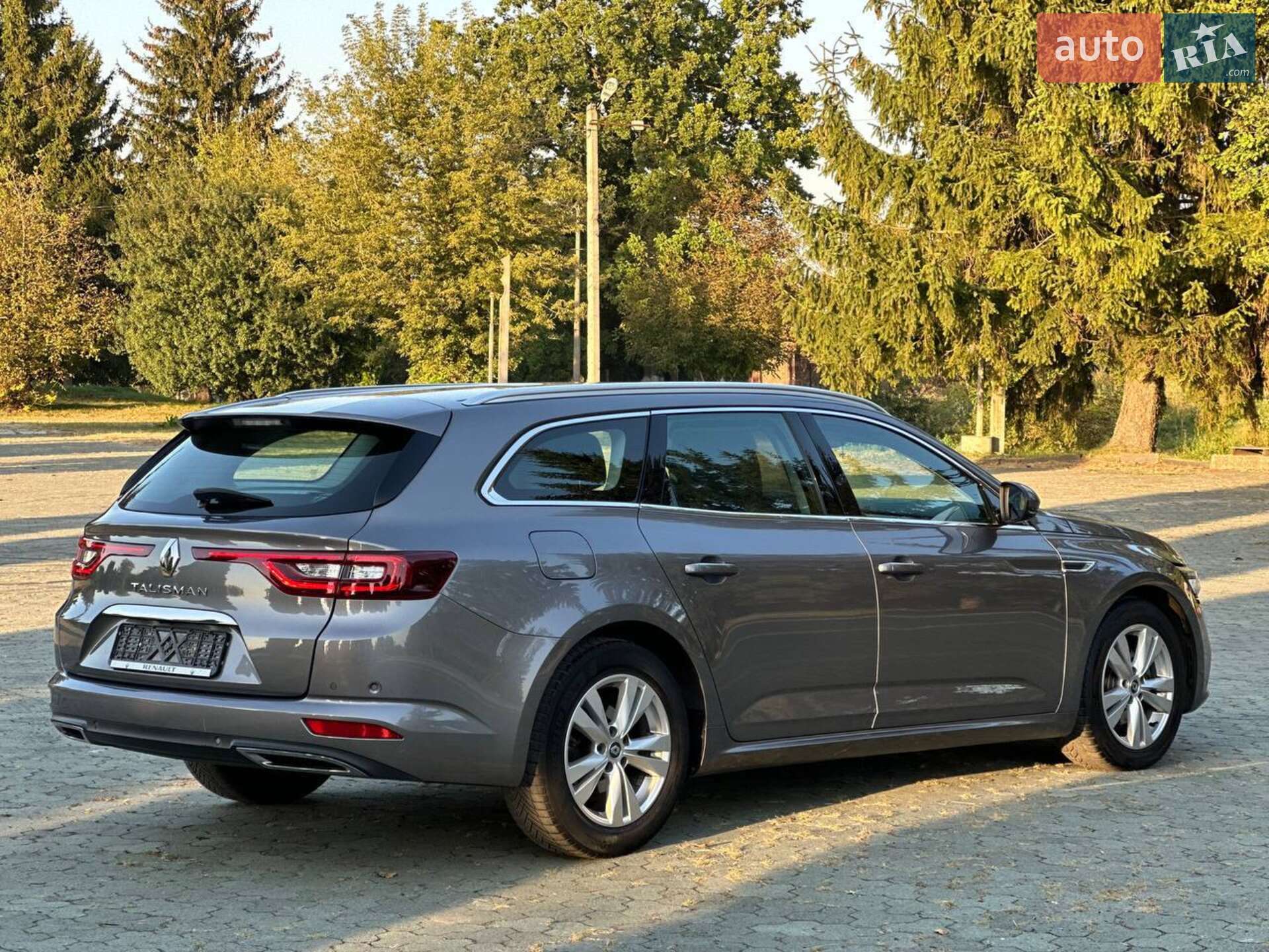 Renault Talisman 2017 VIN VF1RFD00257396054 фото оголошення 17 з 93