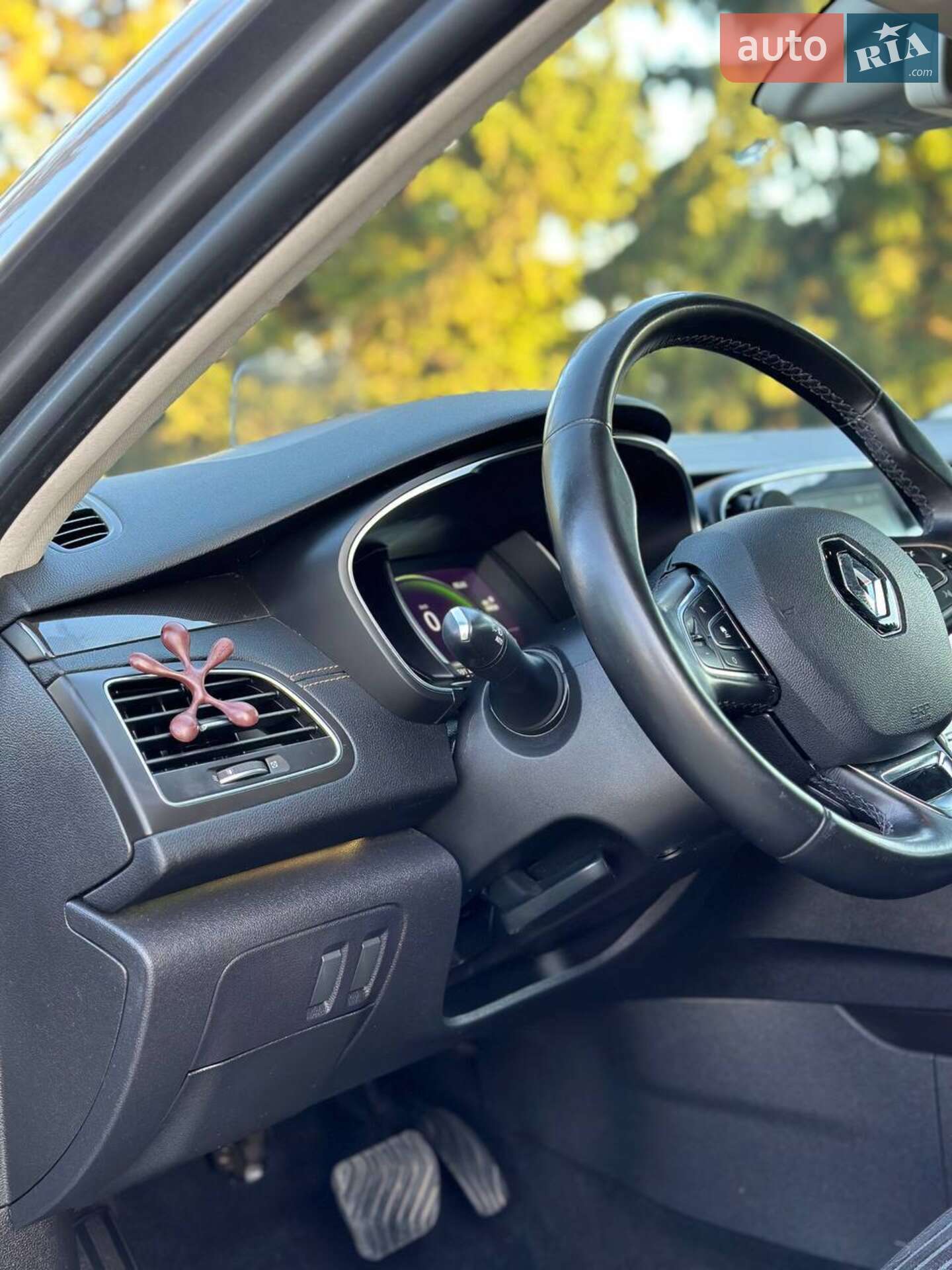 Renault Talisman 2017 VIN VF1RFD00257396054 фото оголошення 48 з 93