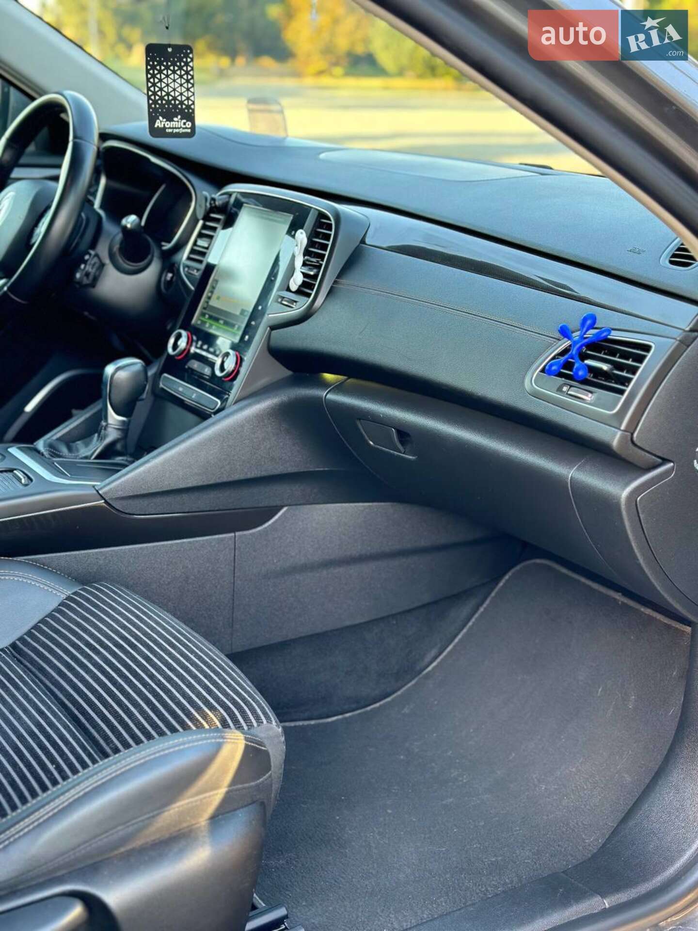 Renault Talisman 2017 VIN VF1RFD00257396054 фото оголошення 63 з 93
