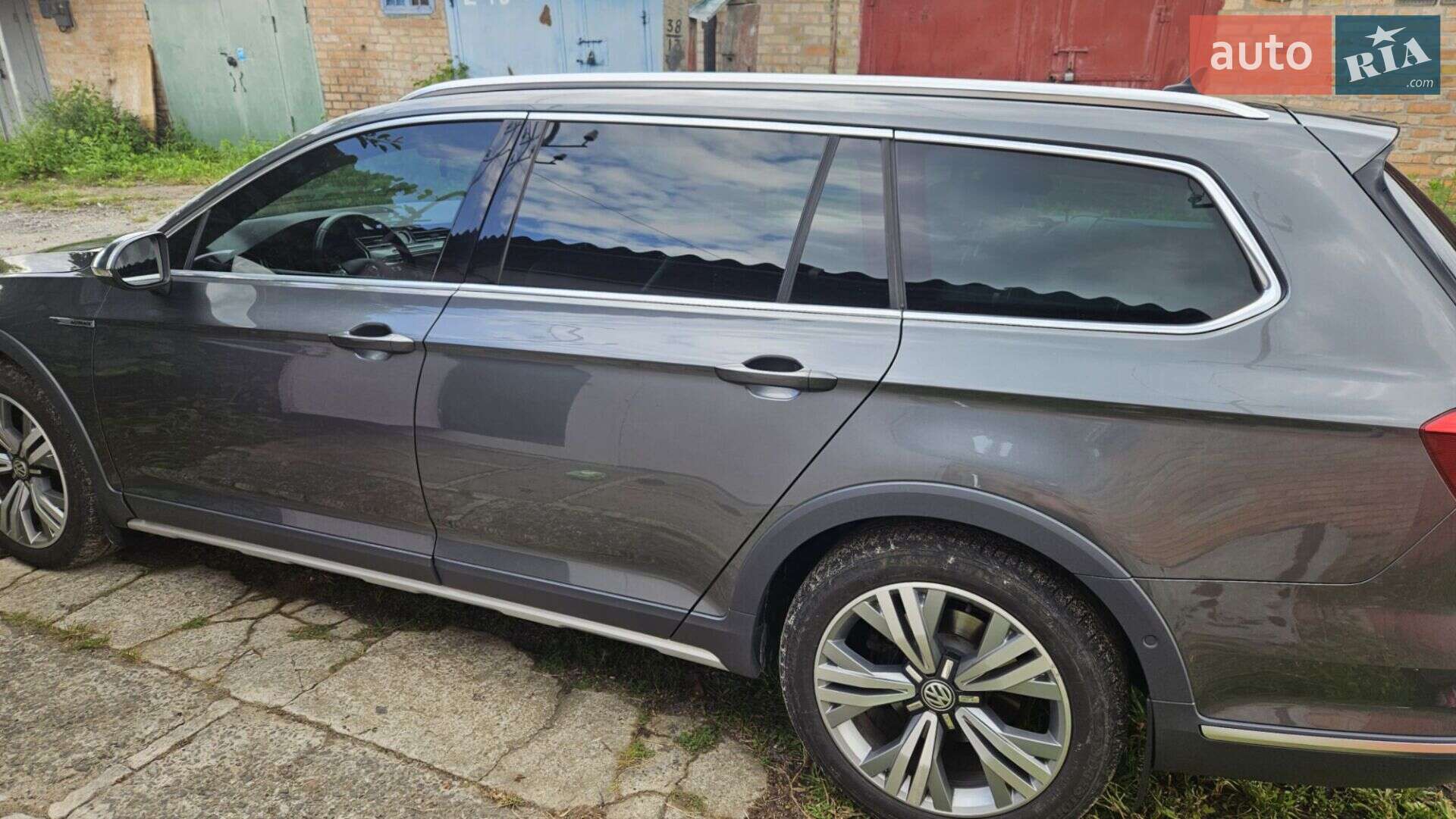 Volkswagen Passat Alltrack 2016 VIN WVWZZZ3CZGE231728 фото оголошення 4 з 14