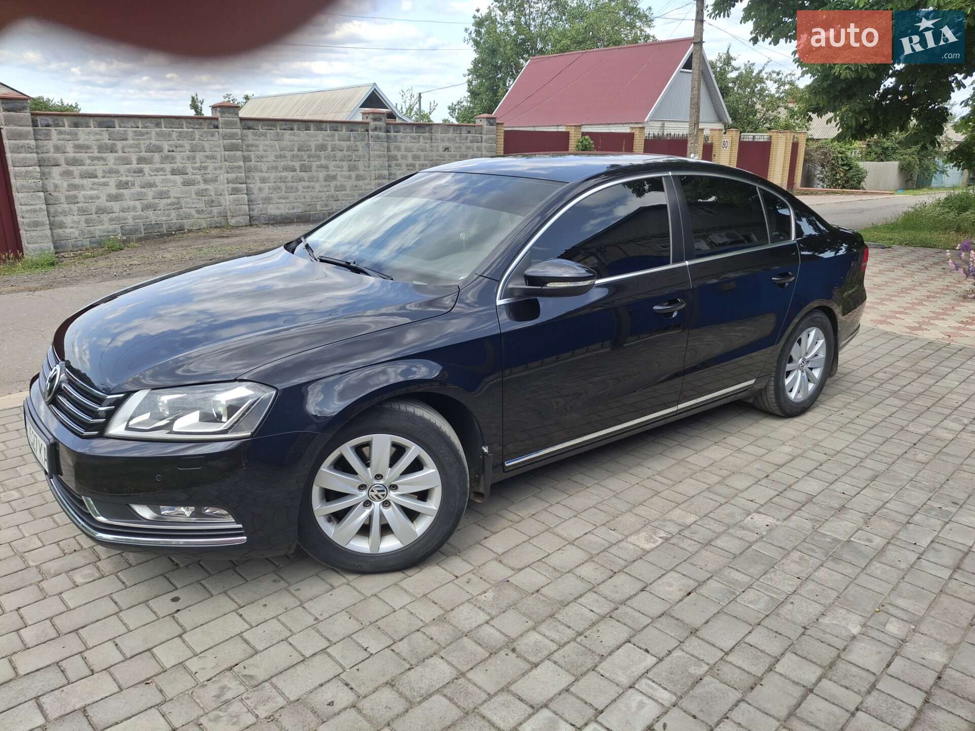 Volkswagen Passat 2011 VIN WVWZZZ3CZCP020430 фото оголошення 2 з 8