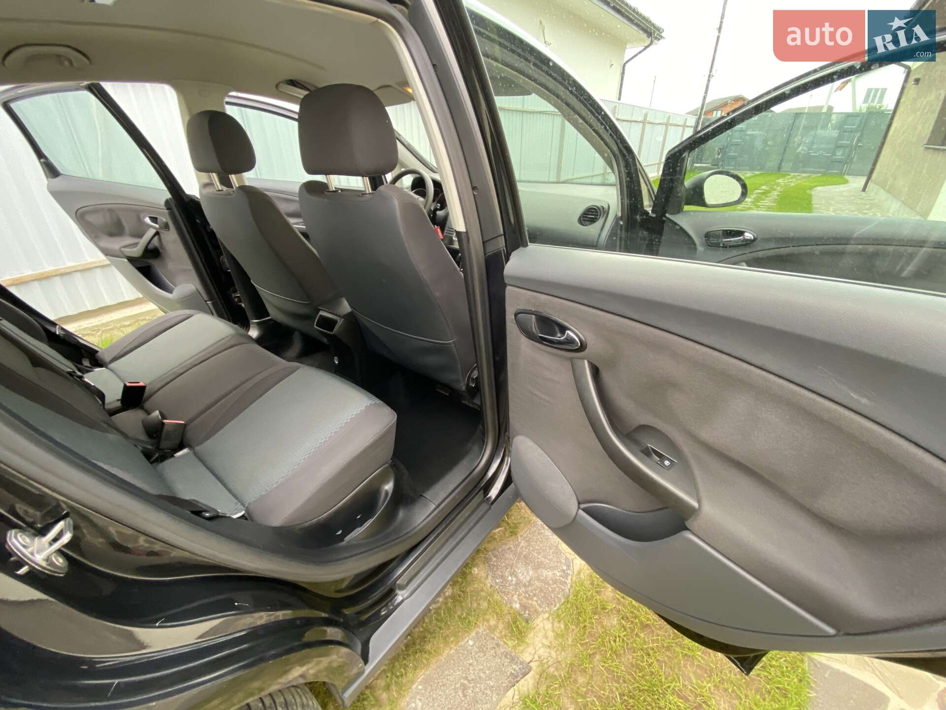 SEAT Toledo 2008 VIN VSSZZZ5PZ8Z000439 фото оголошення 15 з 25