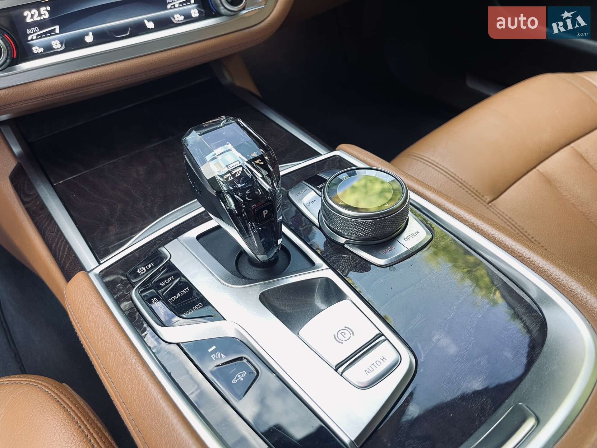 BMW 7 Series 2017 VIN WBA7E4C51JGV23726 фото оголошення 5 з 8