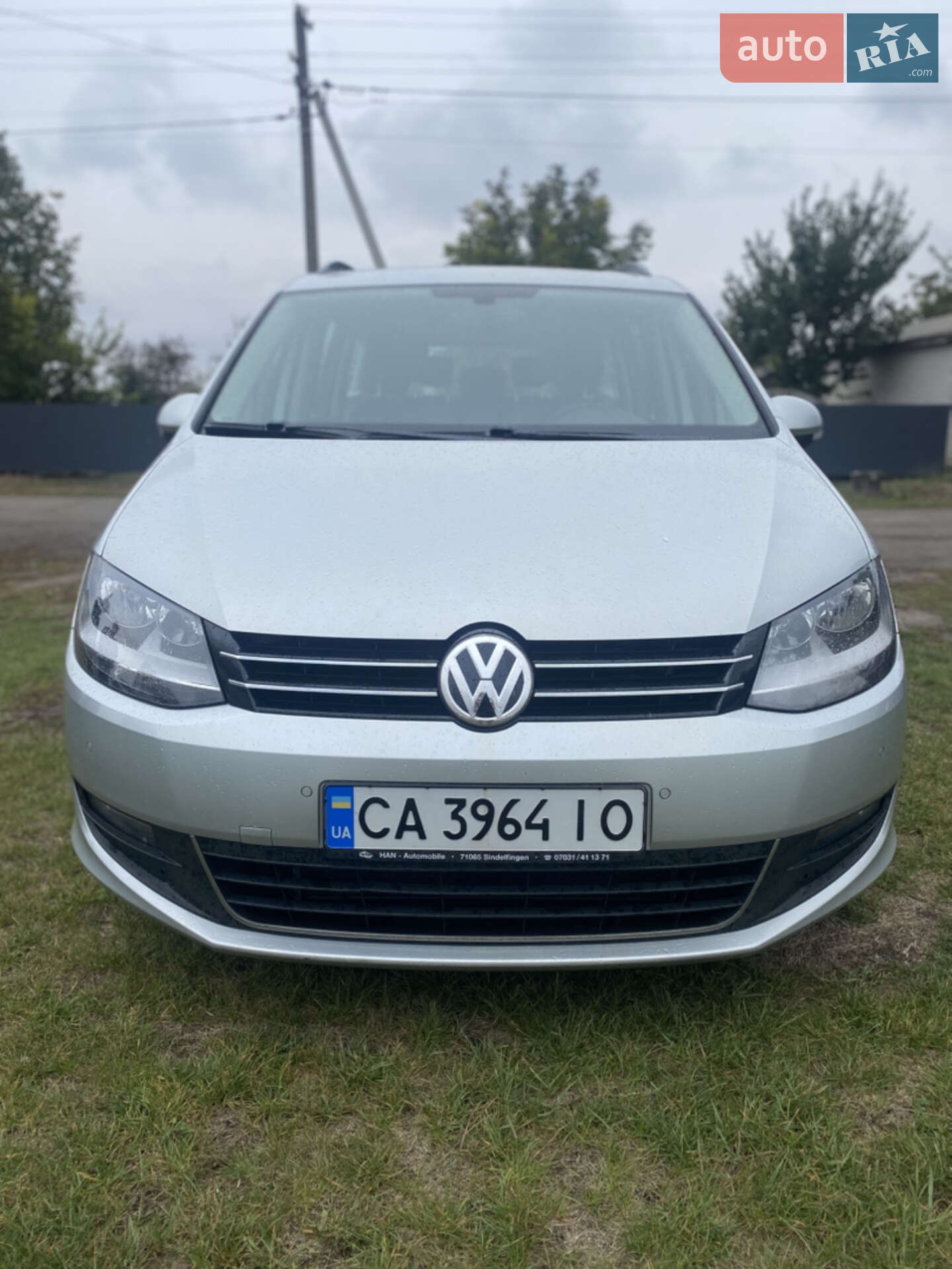 Volkswagen Sharan 2017 VIN WVWZZZ7NZJV000765 фото оголошення 12 з 23