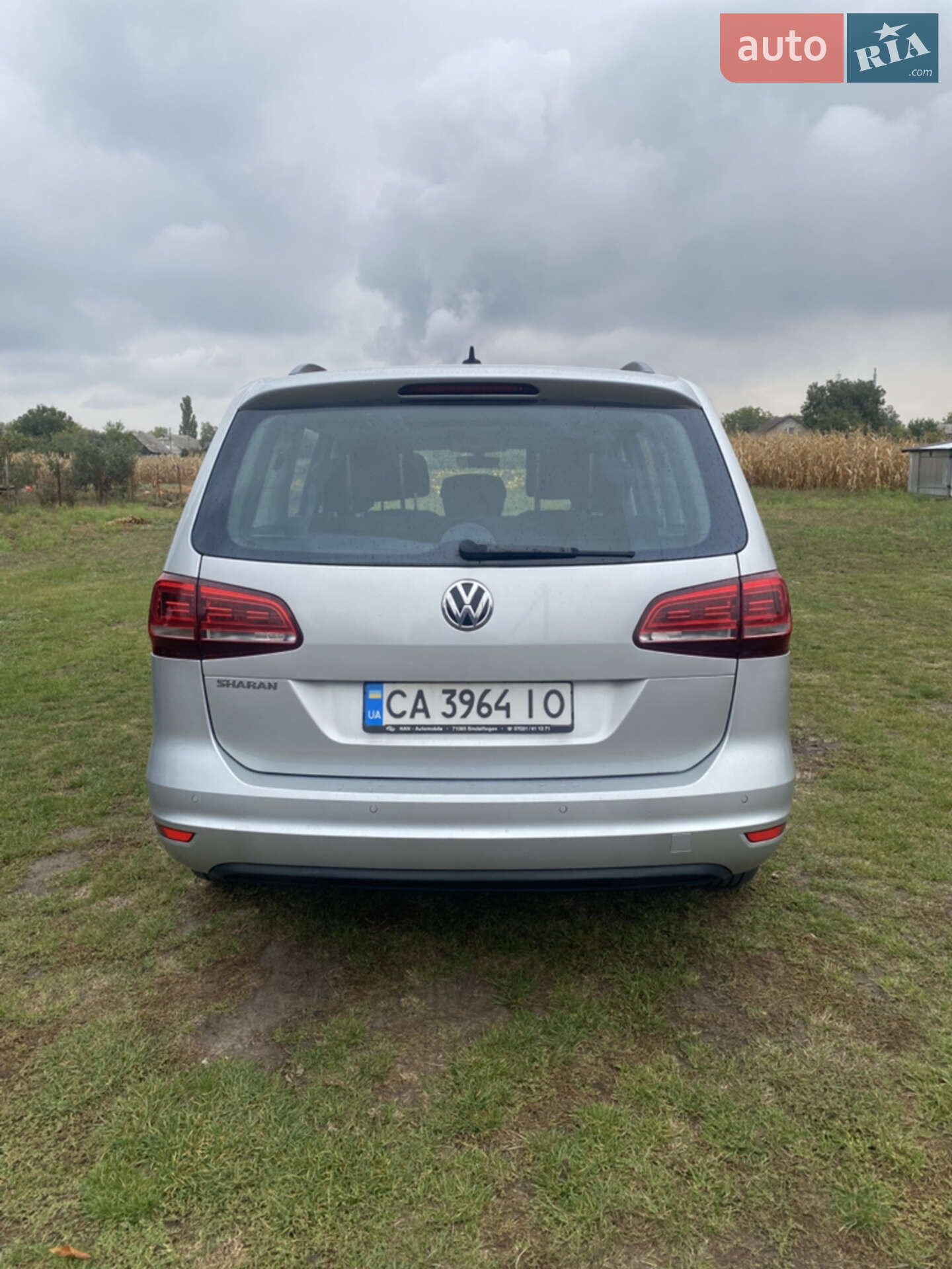 Volkswagen Sharan 2017 VIN WVWZZZ7NZJV000765 фото оголошення 10 з 23
