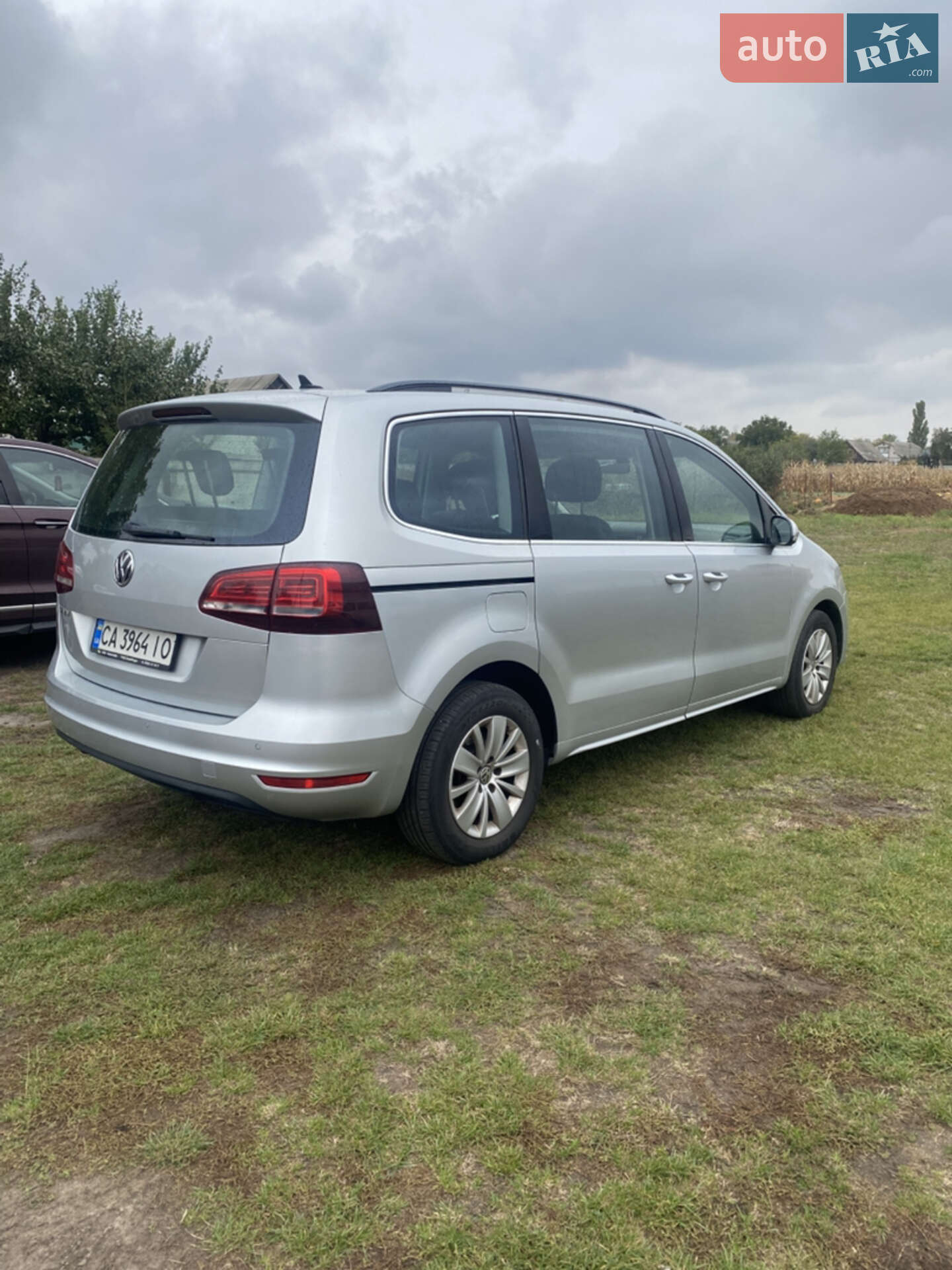 Volkswagen Sharan 2017 VIN WVWZZZ7NZJV000765 фото оголошення 9 з 23
