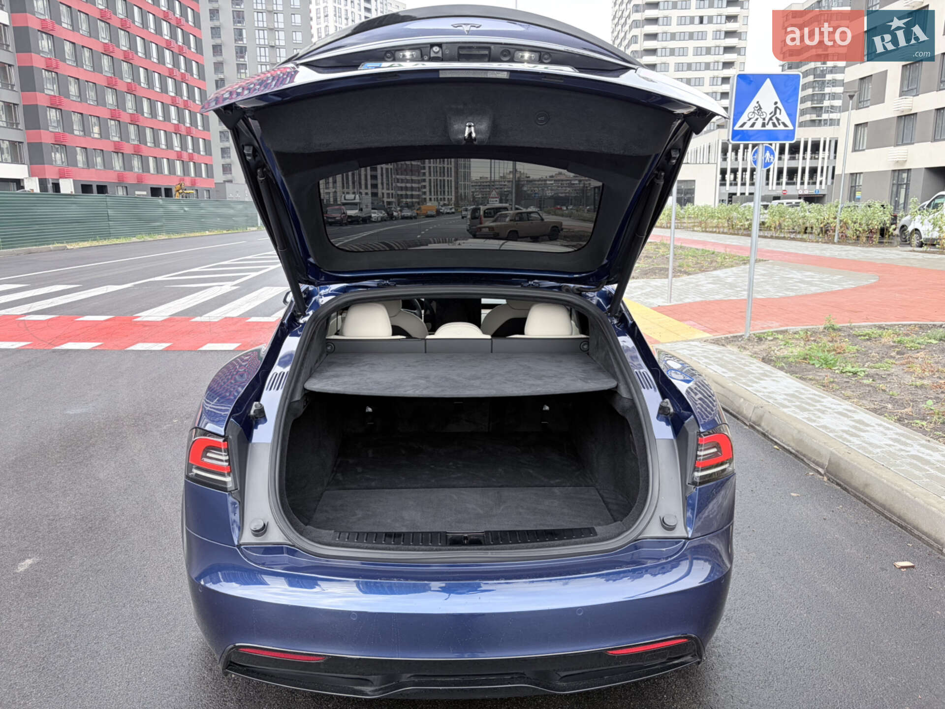 Tesla Model S 2022 VIN 5YJSA1E5XNF489385 фото оголошення 21 з 47