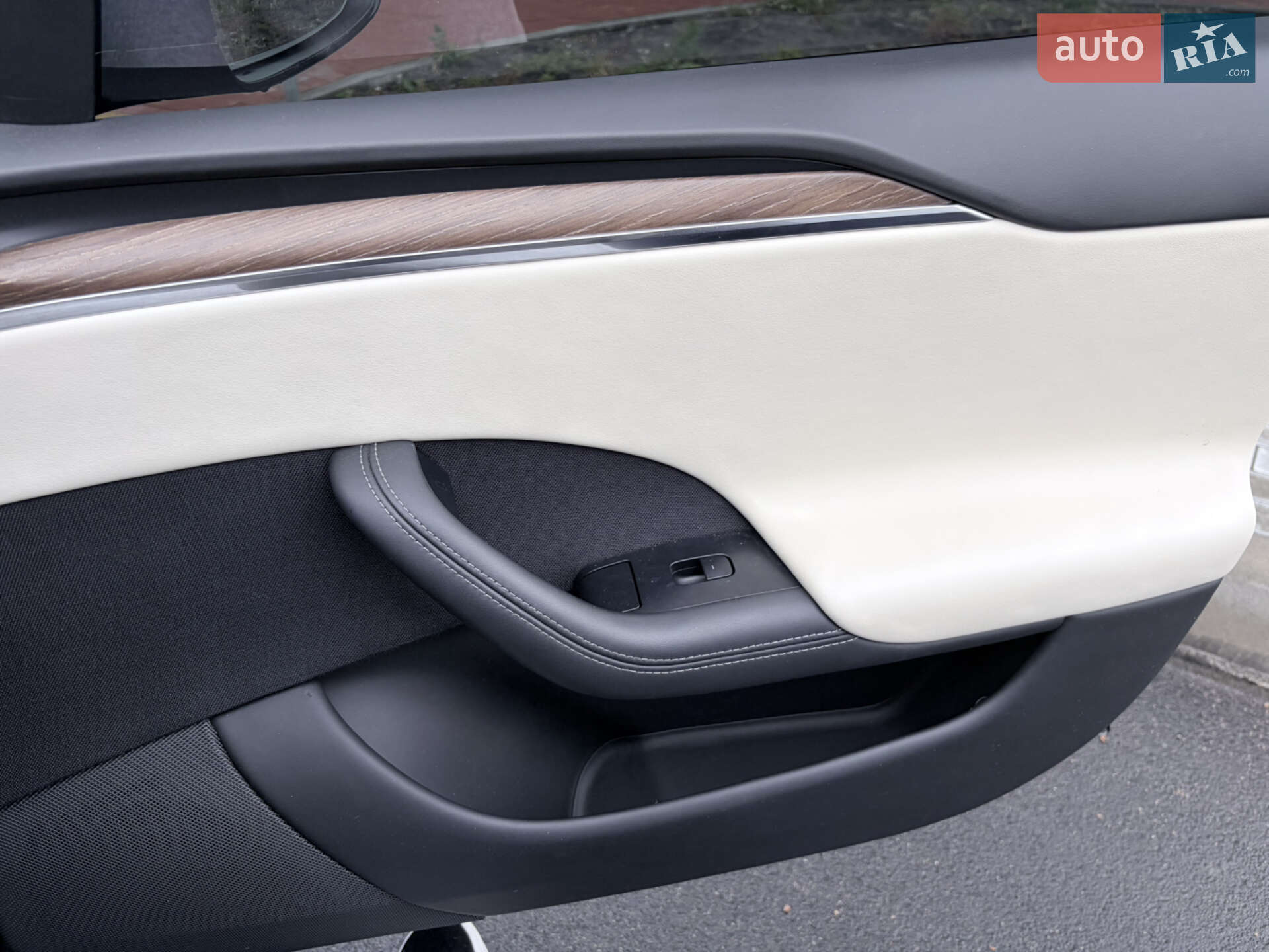 Tesla Model S 2022 VIN 5YJSA1E5XNF489385 фото оголошення 26 з 47