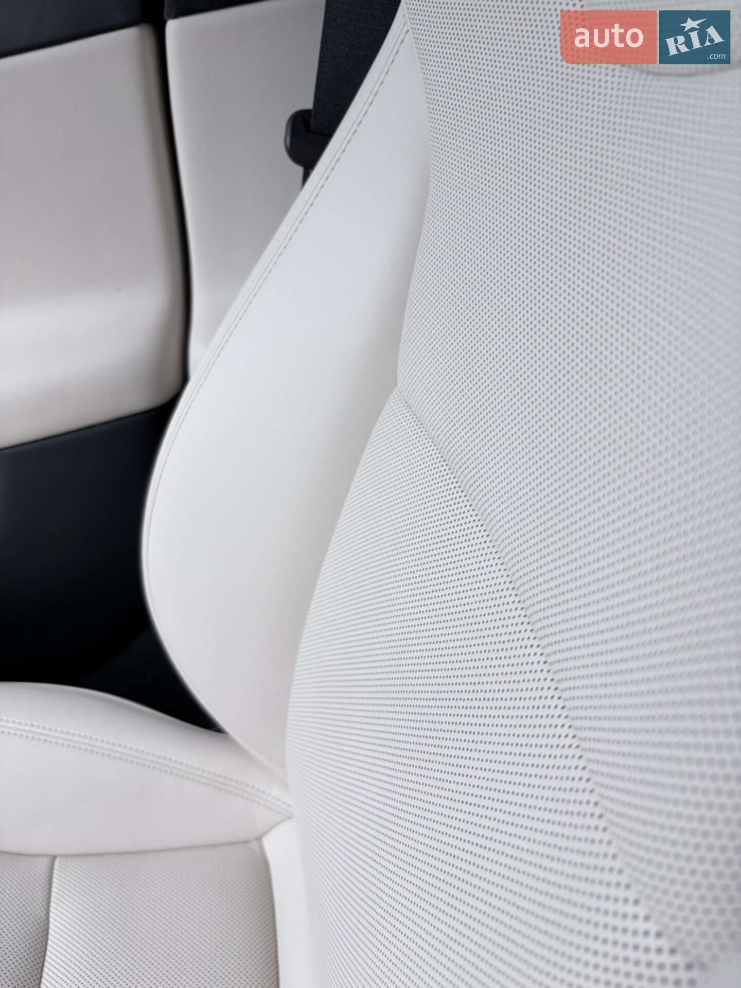 Tesla Model S 2022 VIN 5YJSA1E5XNF489385 фото оголошення 37 з 47