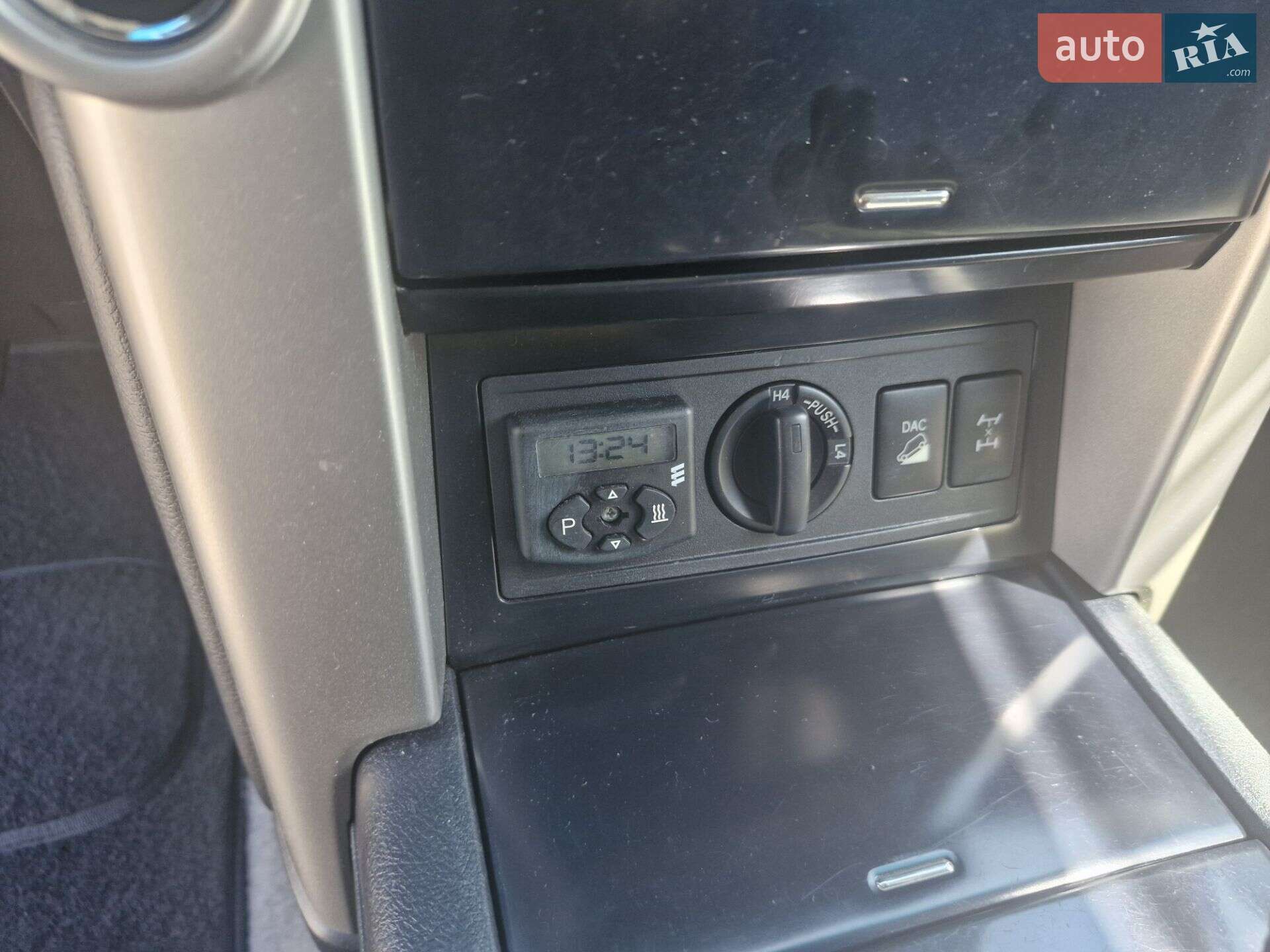 Toyota Land Cruiser Prado 2012 VIN JTEBH3FJ105050519 фото оголошення 32 з 36