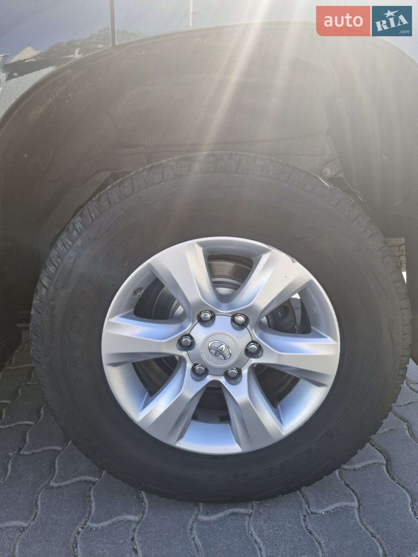 Toyota Land Cruiser Prado 2012 VIN JTEBH3FJ105050519 фото оголошення 34 з 36