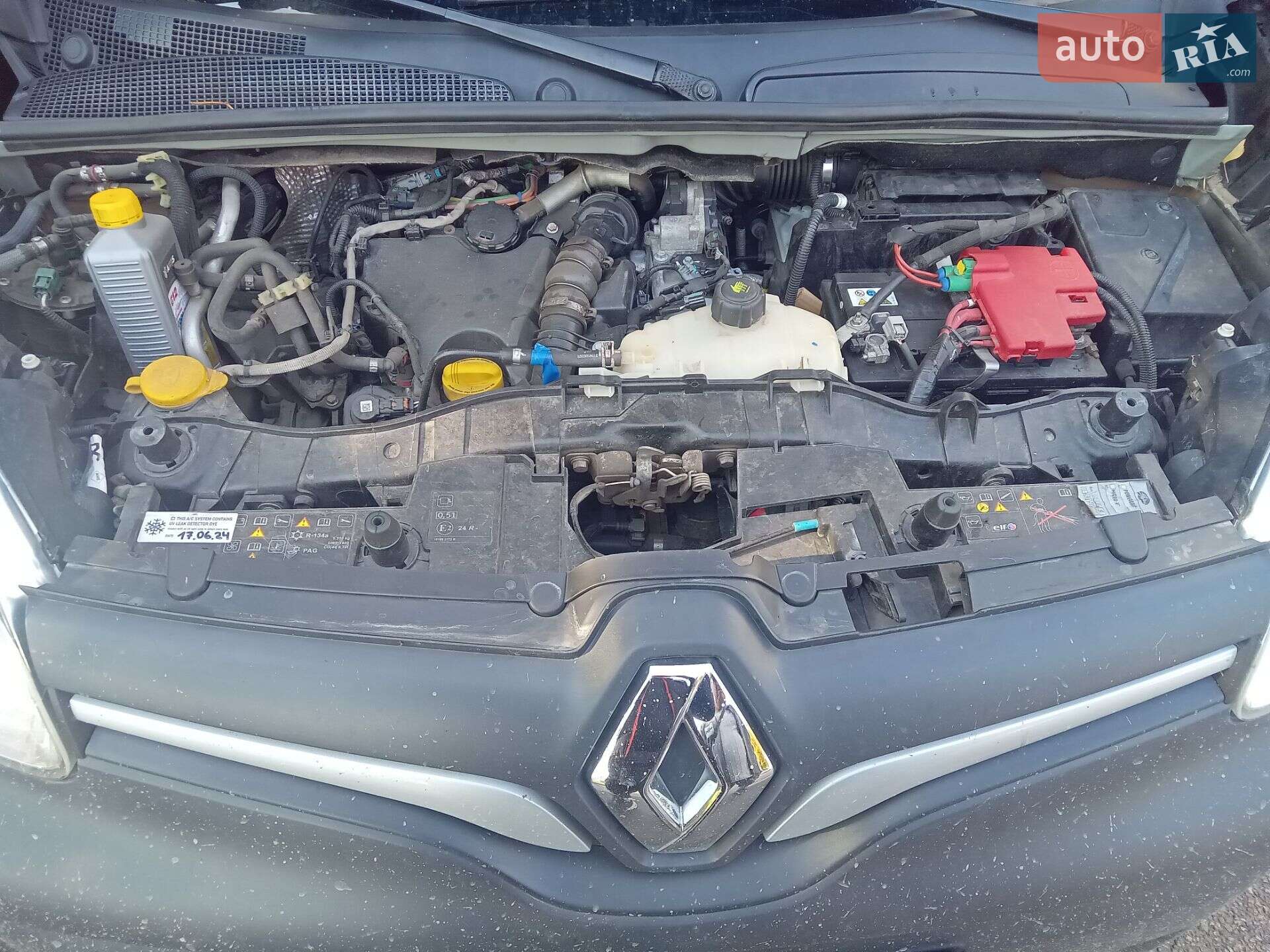 Renault Kangoo 2019 VIN VF1WF000864711633 фото оголошення 4 з 17