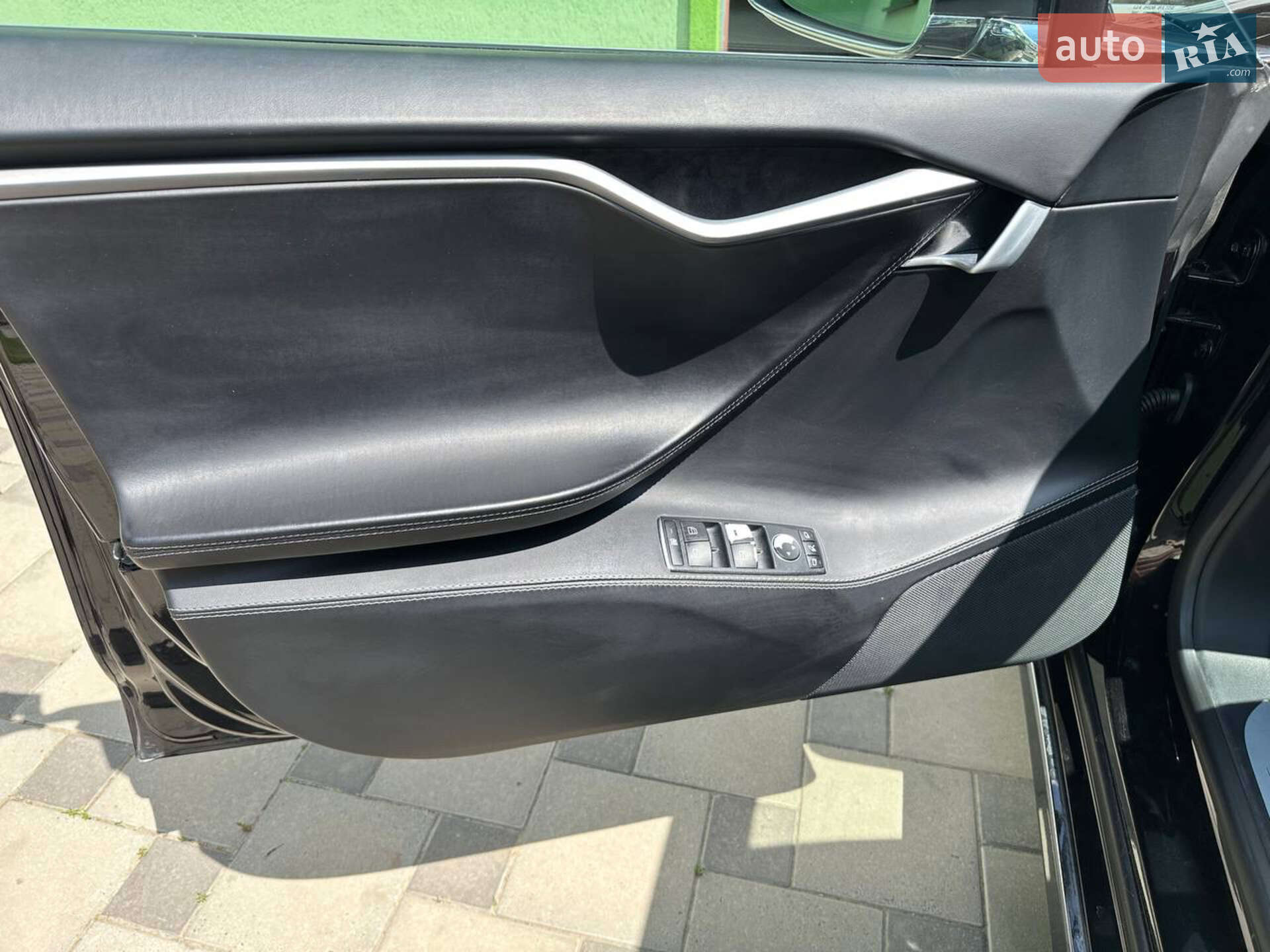 Tesla Model S 2018 VIN 5YJSA1E4XJF272968 фото оголошення 10 з 10