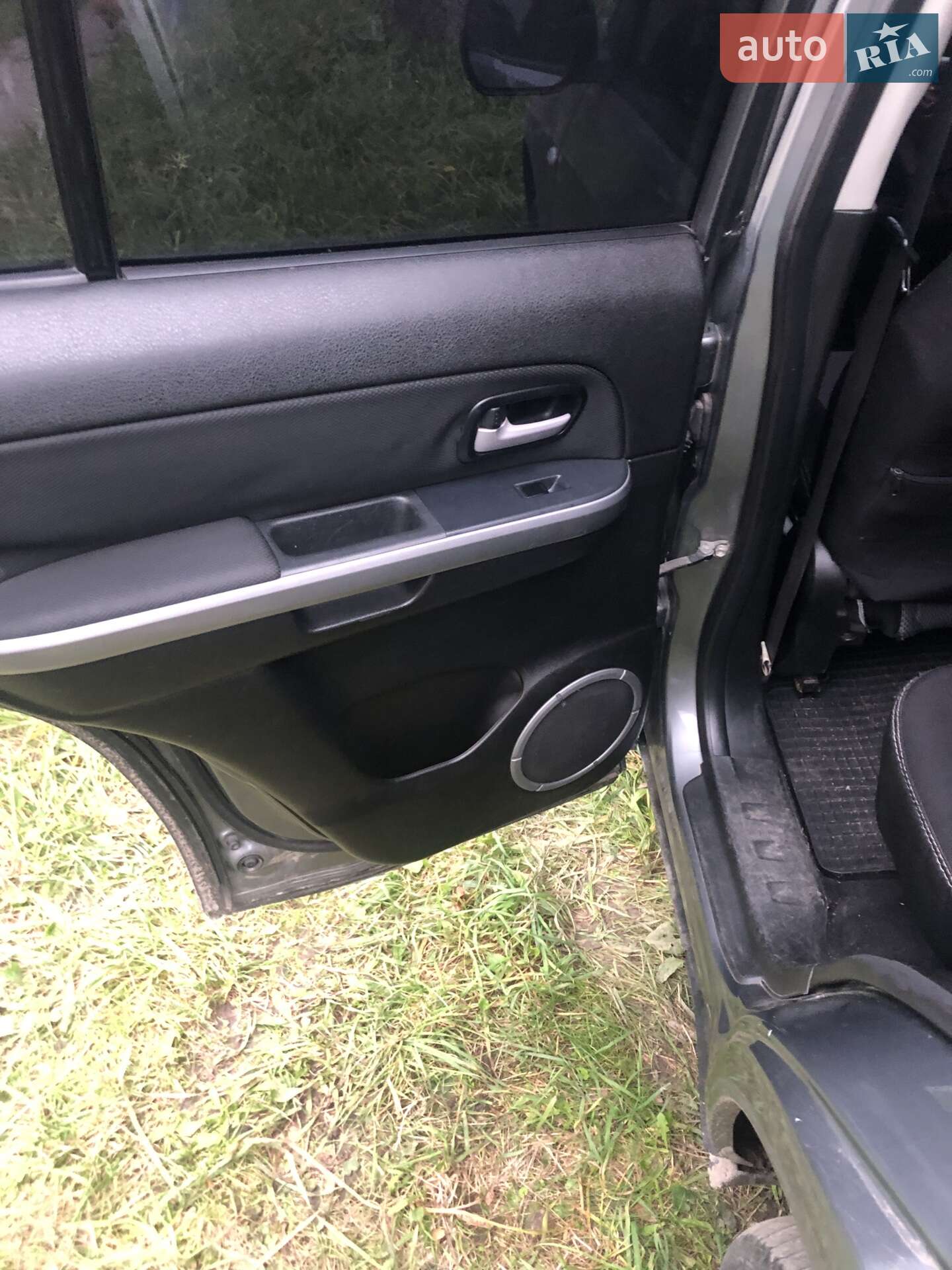 Suzuki Grand Vitara 2005 VIN JSAJTD54V00111078 фото оголошення 9 з 14