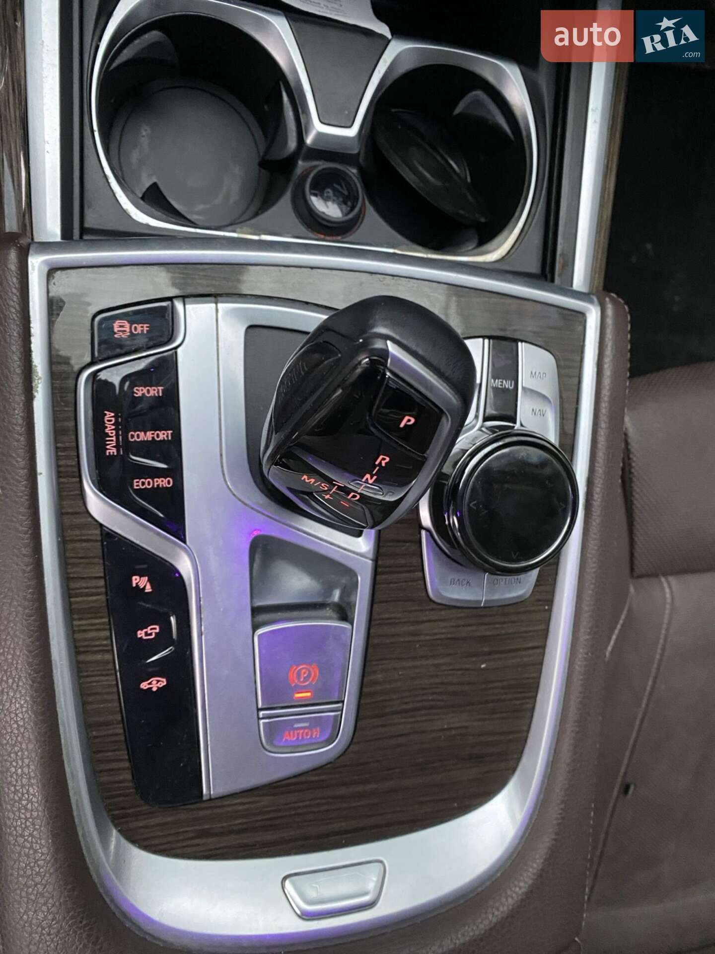 BMW 7 Series 2018 VIN WBA7E2C50KB218642 фото оголошення 13 з 30
