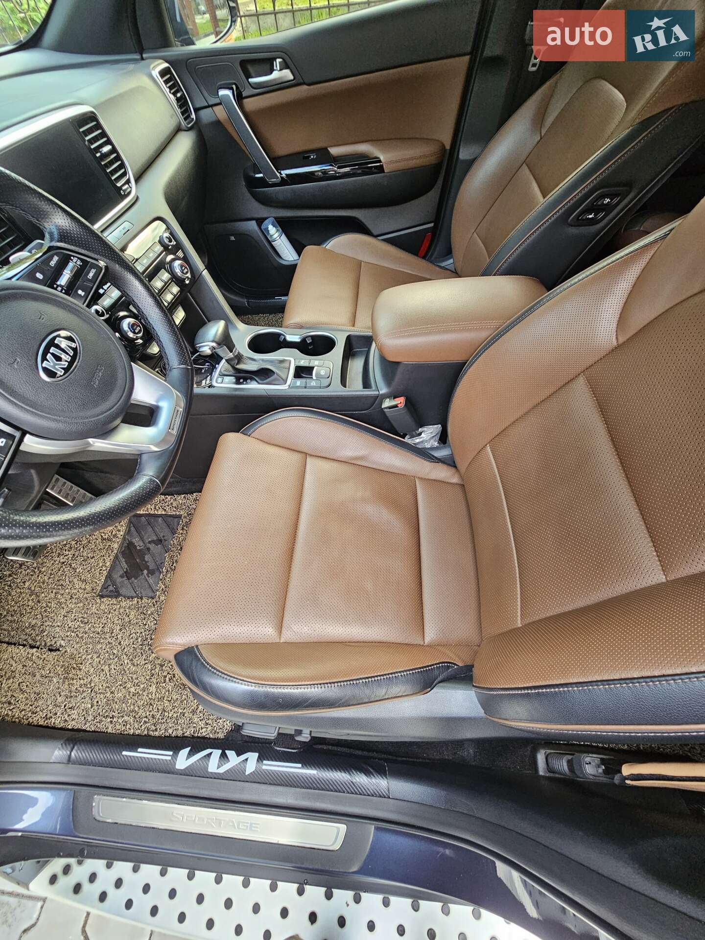 Kia Sportage 2019 VIN KNAPR813BKK668409 фото оголошення 12 з 21