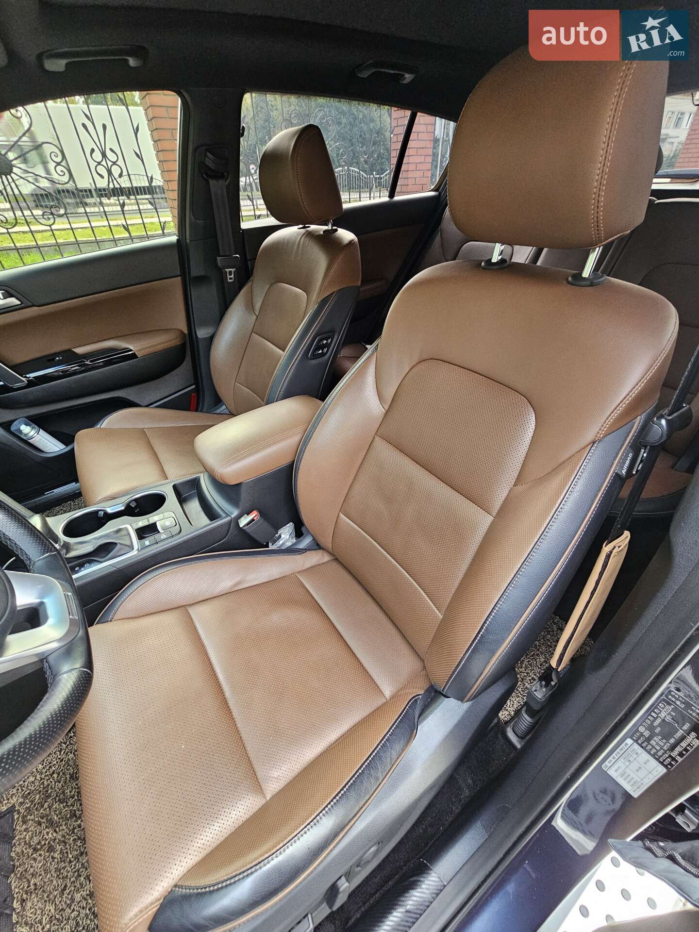 Kia Sportage 2019 VIN KNAPR813BKK668409 фото оголошення 13 з 21