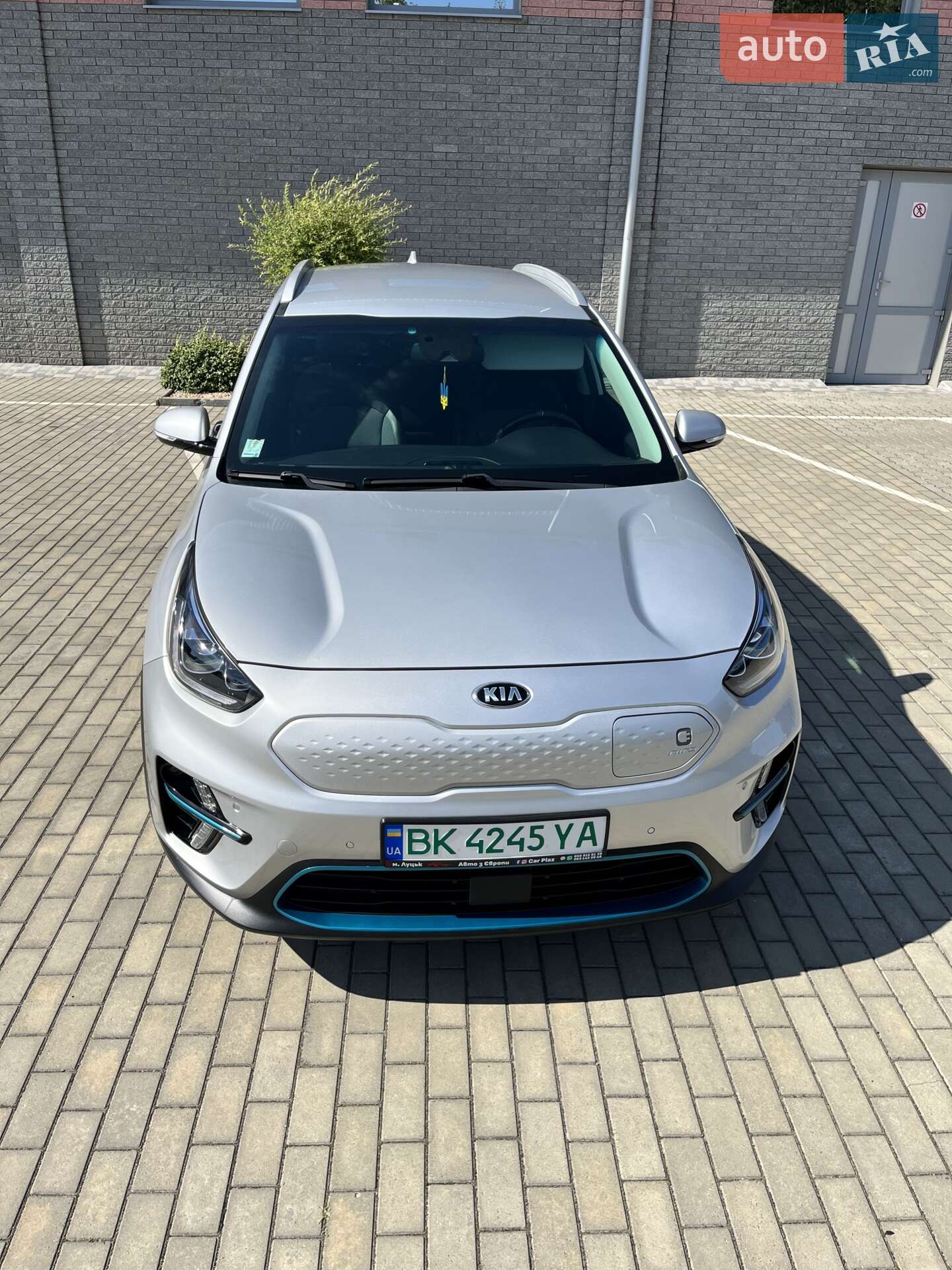 Kia Niro 2020 VIN KNACC81GFL5051083 фото оголошення 2 з 52