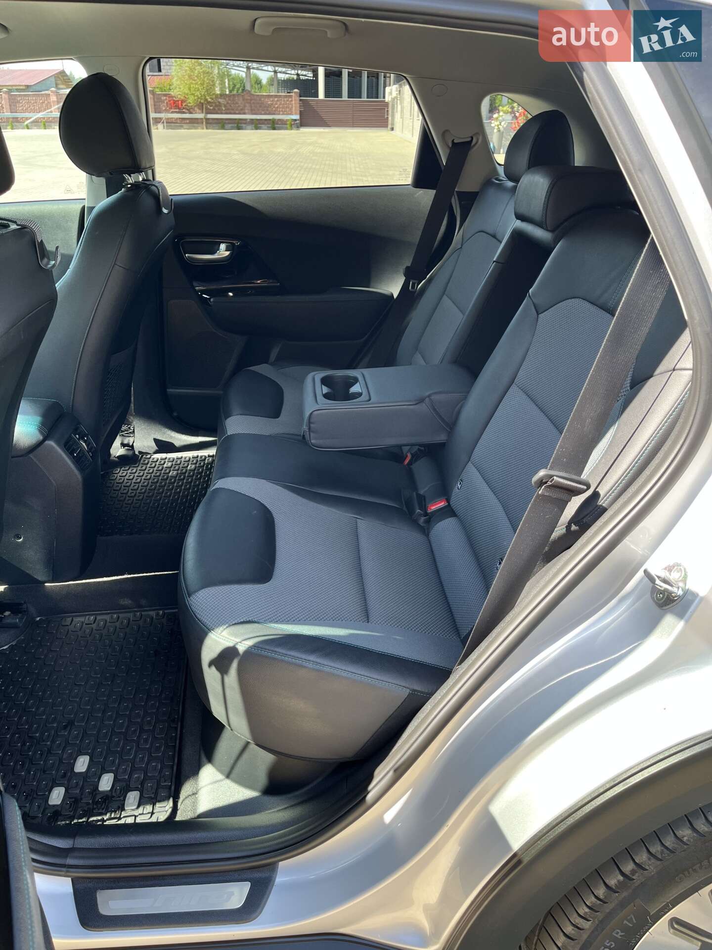 Kia Niro 2020 VIN KNACC81GFL5051083 фото оголошення 16 з 52