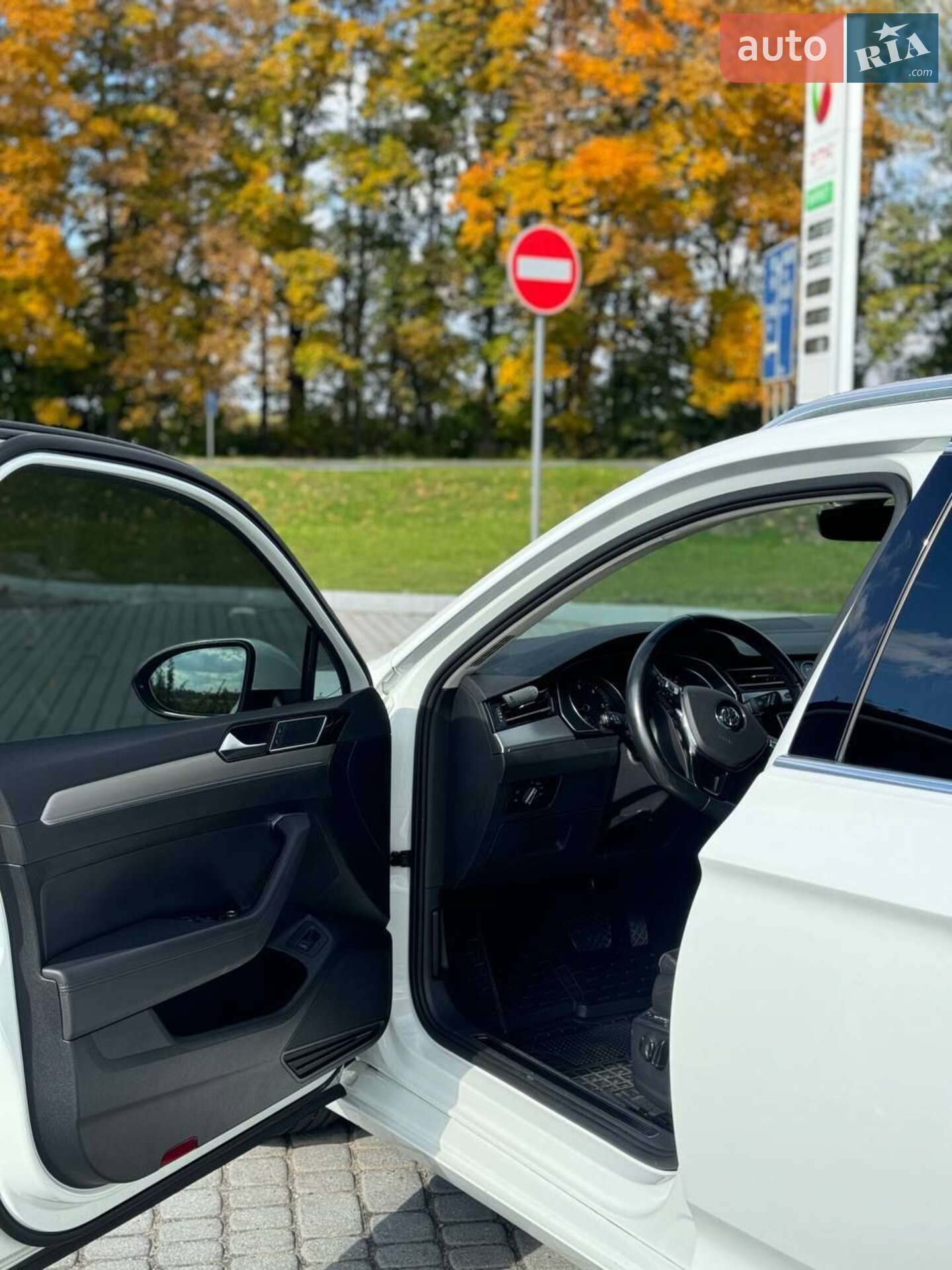 Volkswagen Passat 2016 VIN WVWZZZ3CZGP035445 фото оголошення 13 з 33