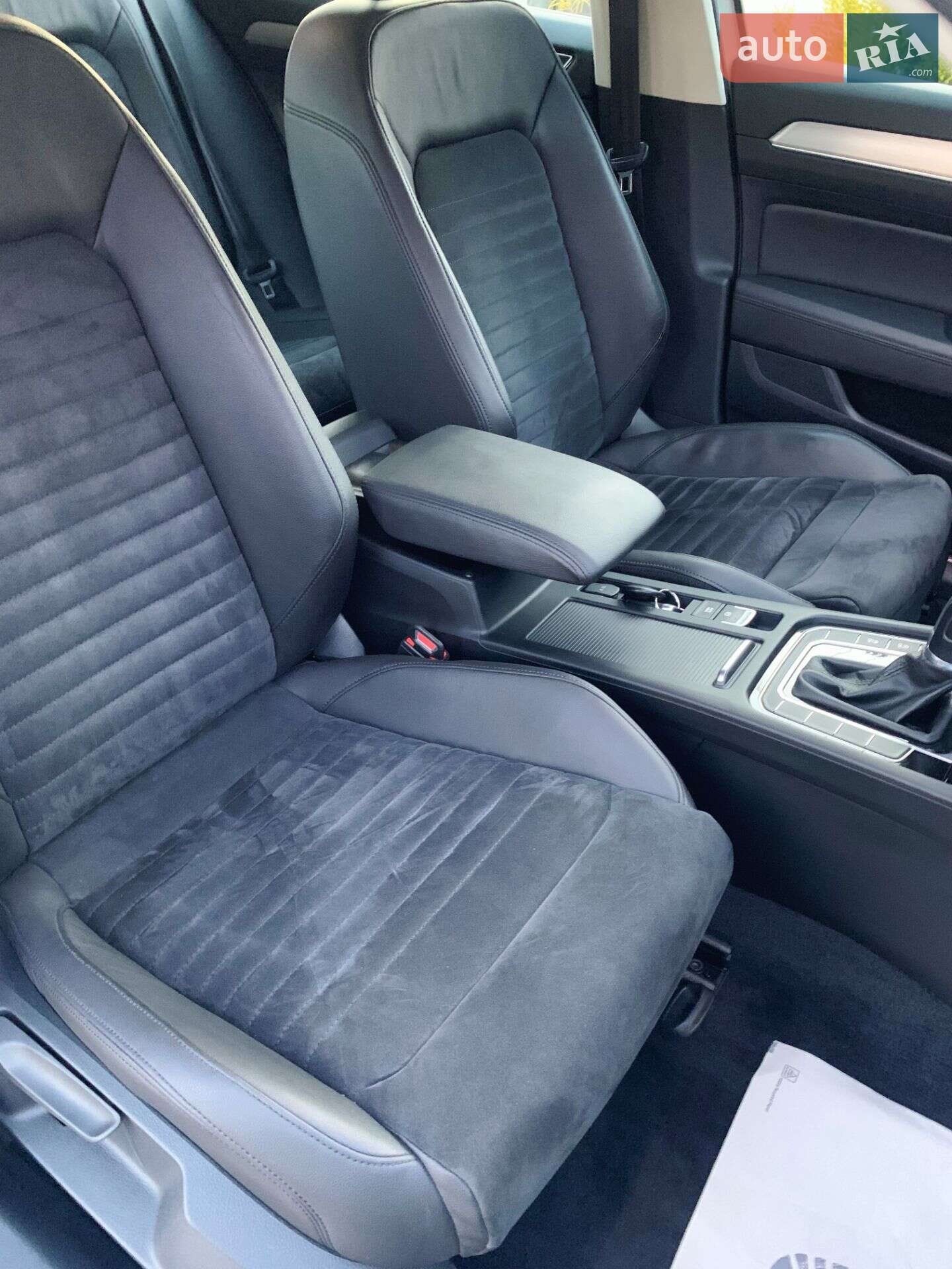 Volkswagen Passat 2016 VIN WVWZZZ3CZGP035445 фото оголошення 25 з 33