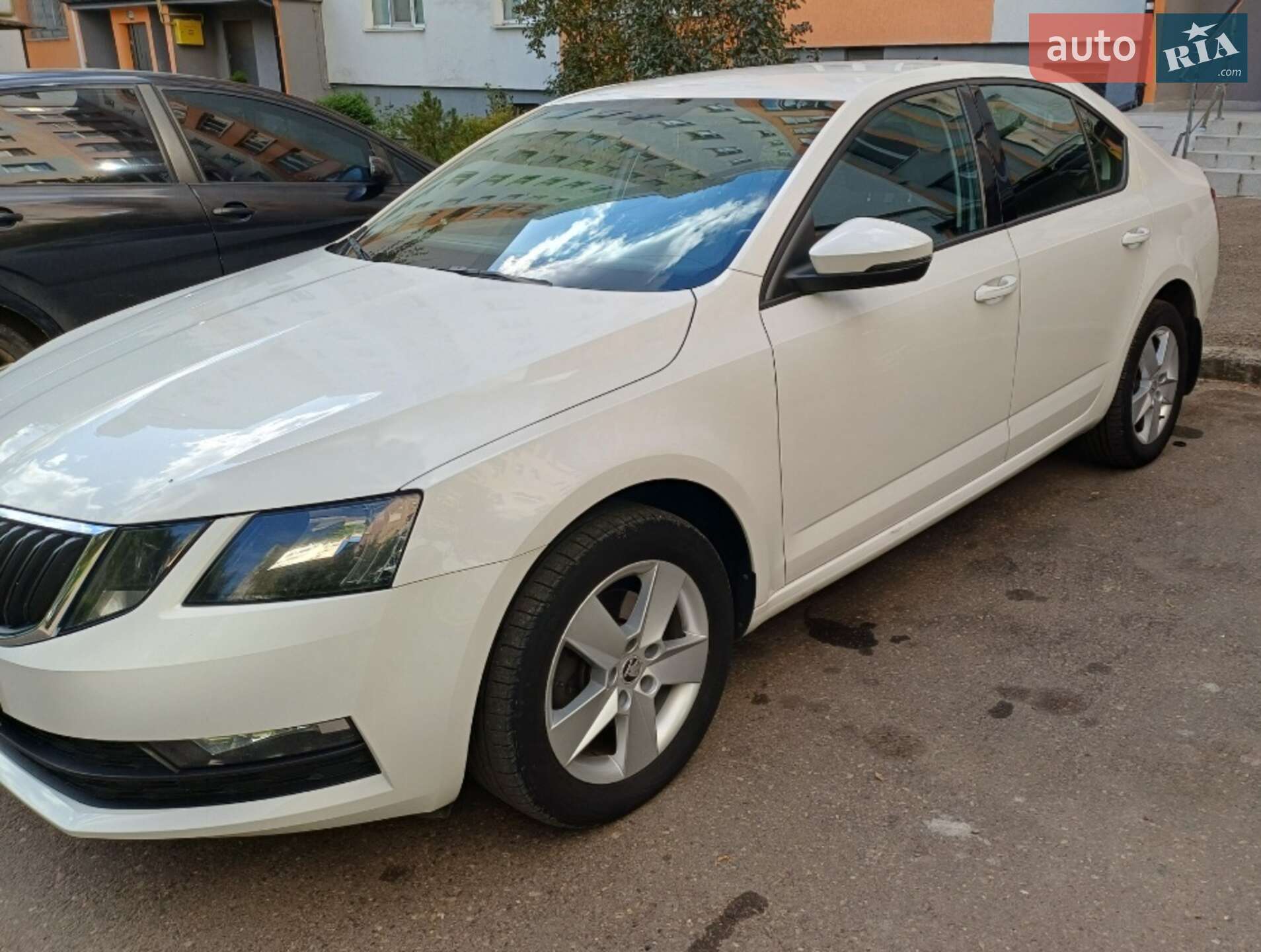 Skoda Octavia 2018 VIN TMBAC2NE7JB008971 фото оголошення 9 з 22