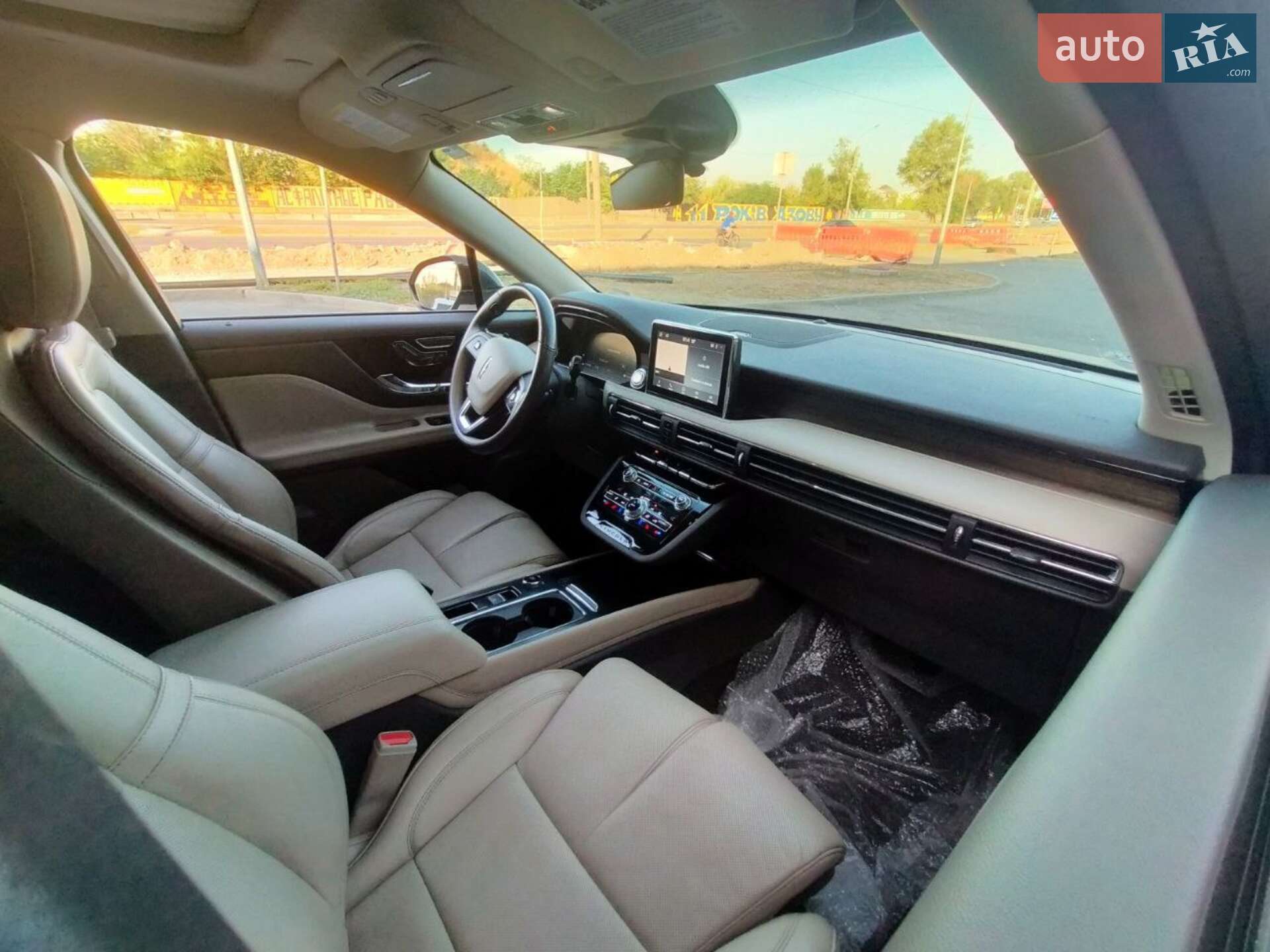 Lincoln Corsair 2020 VIN 5LMCJ2DH4LUL14195 фото оголошення 10 з 39
