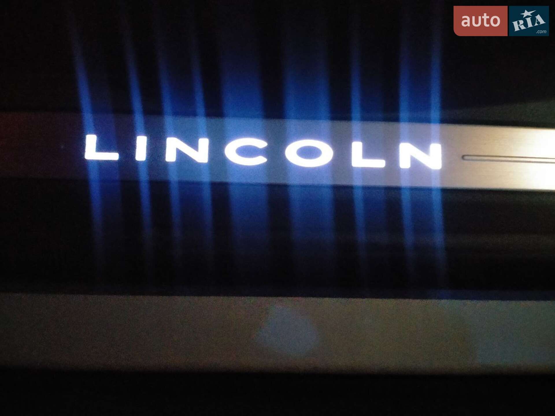 Lincoln Corsair 2020 VIN 5LMCJ2DH4LUL14195 фото оголошення 22 з 39