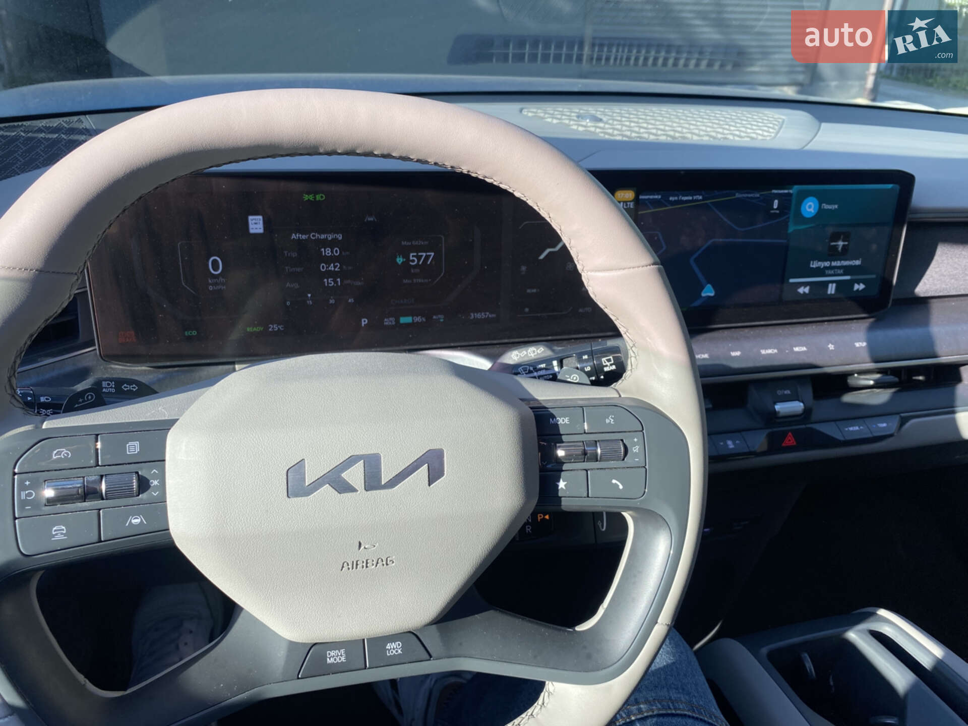 Kia EV9 2023 VIN KNDAFFS54R6024469 фото оголошення 9 з 16