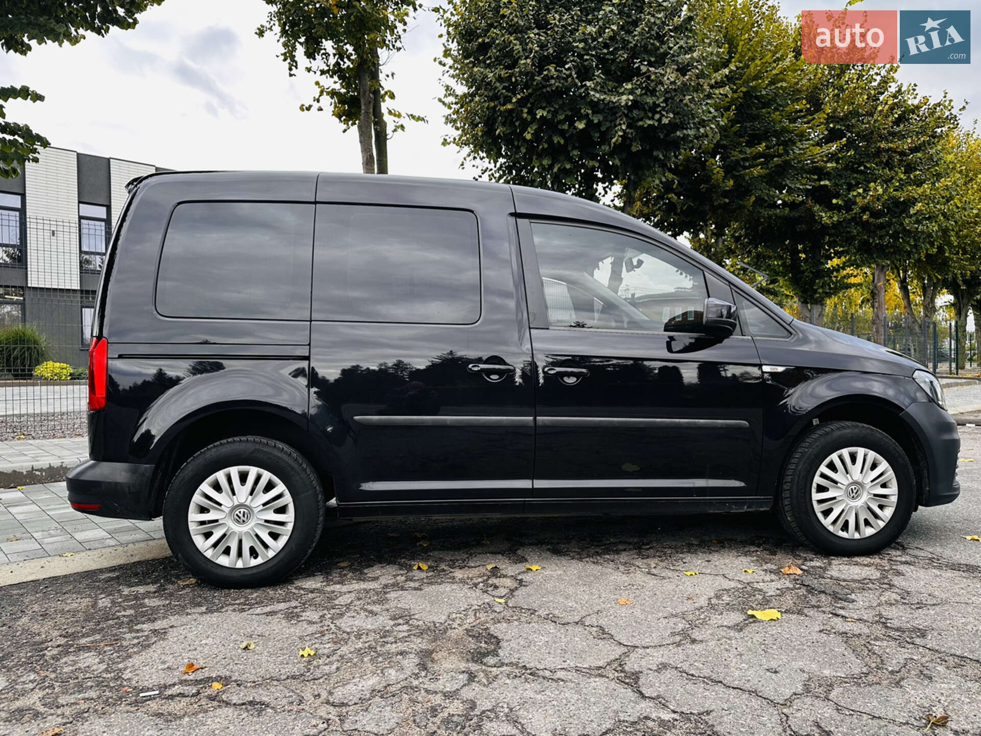 Volkswagen Caddy 2016 VIN WV2ZZZ2KZHX050520 фото оголошення 10 з 40