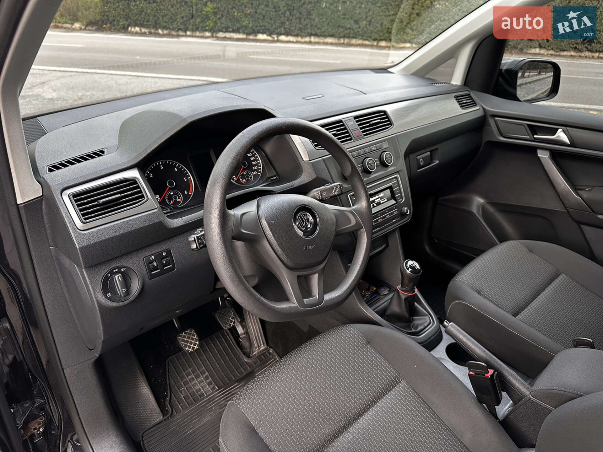 Volkswagen Caddy 2016 VIN WV2ZZZ2KZHX050520 фото оголошення 23 з 40