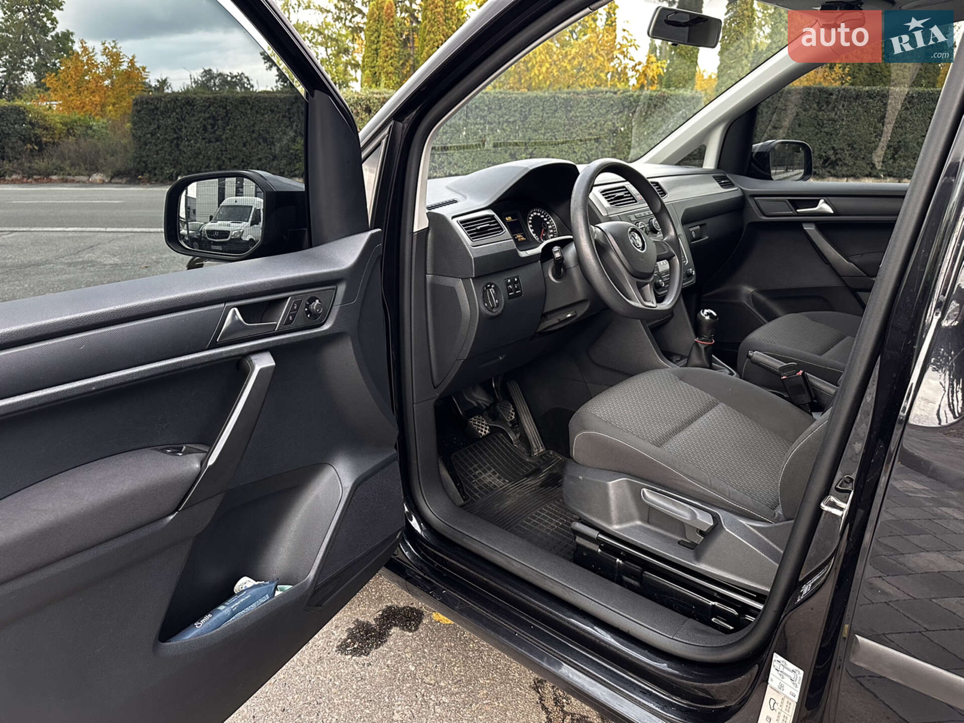 Volkswagen Caddy 2016 VIN WV2ZZZ2KZHX050520 фото оголошення 21 з 40
