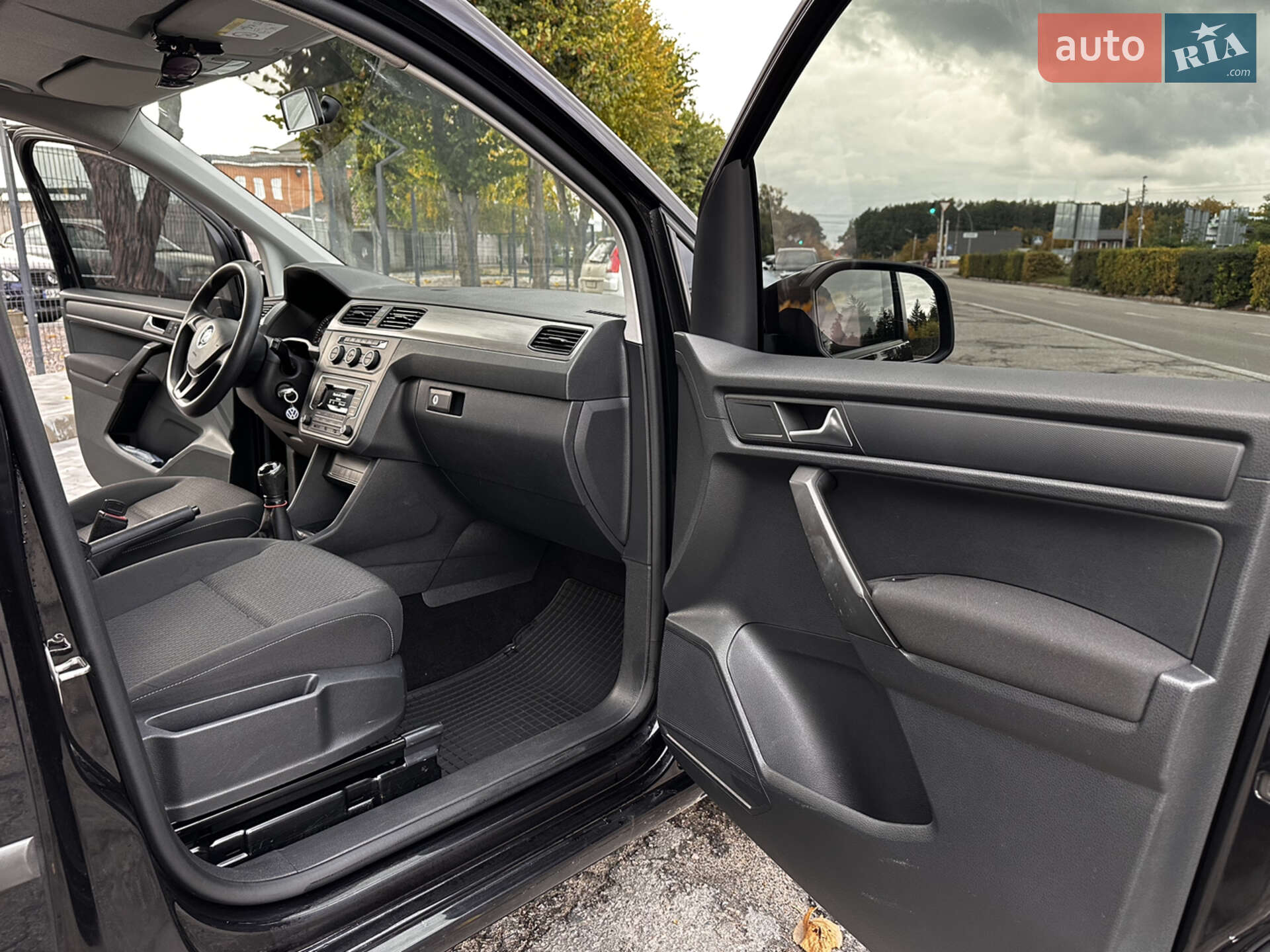 Volkswagen Caddy 2016 VIN WV2ZZZ2KZHX050520 фото оголошення 27 з 40