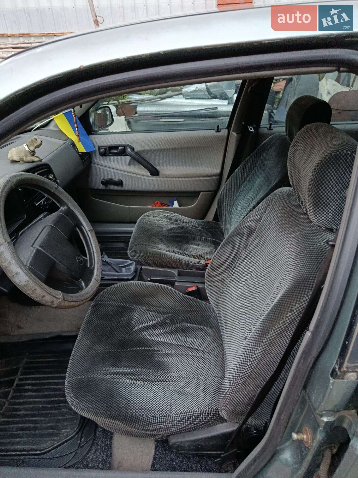 Volkswagen Passat 1988 VIN WVWZZZ31ZJE003435 фото оголошення 8 з 9