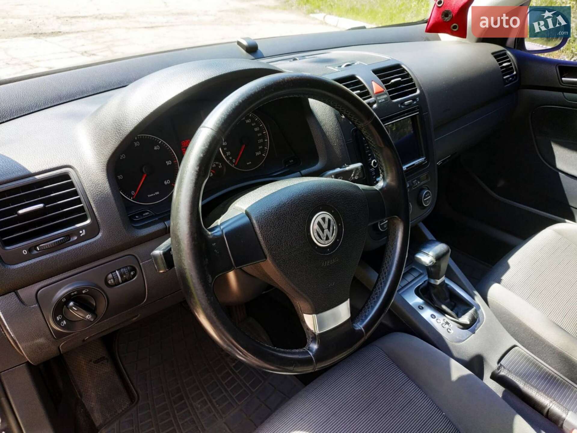 Volkswagen Golf 2007 VIN WVWZZZ1KZ8W113892 фото оголошення 9 з 11
