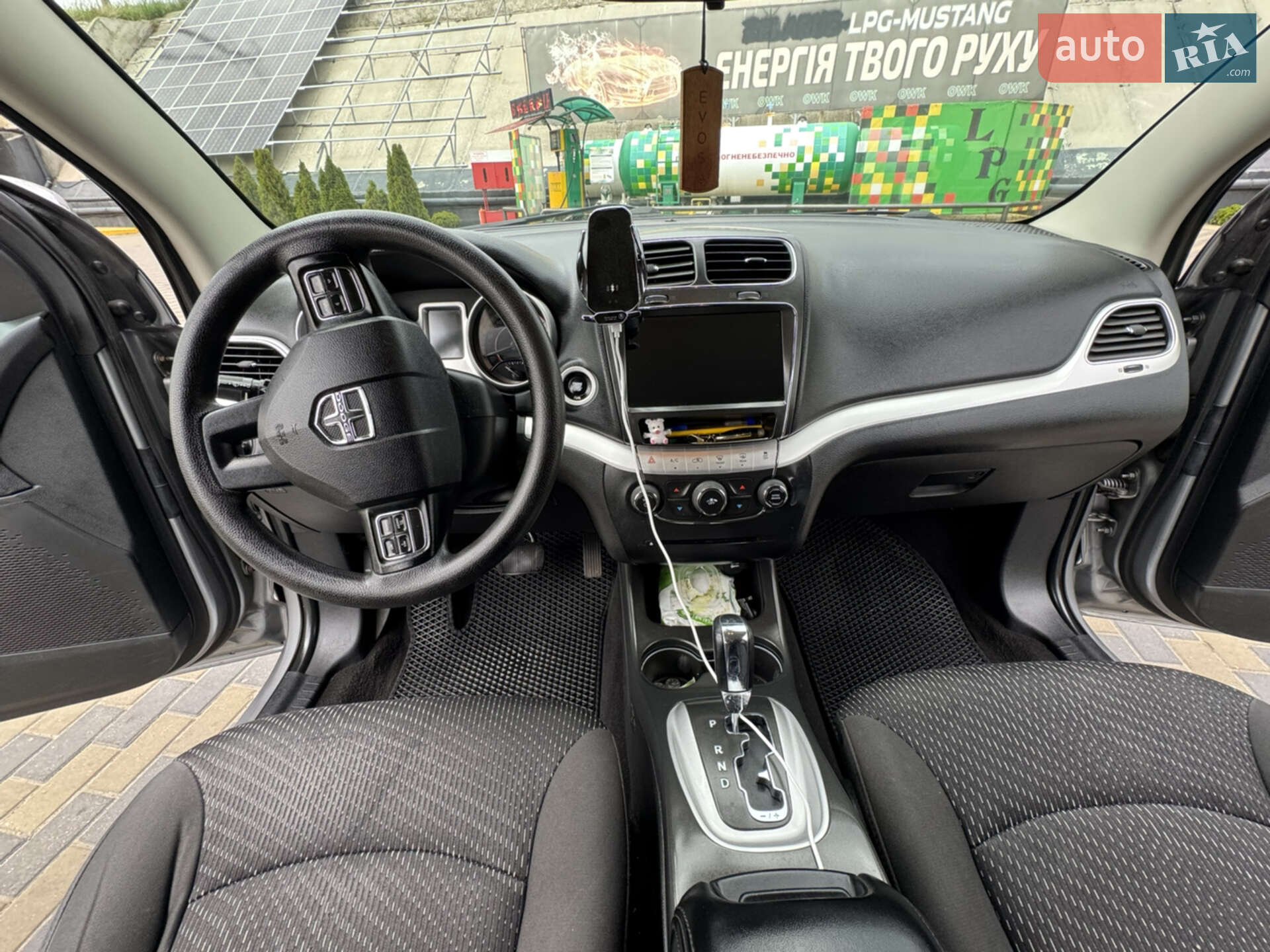 Dodge Journey 2017 VIN 3C4PDCBG2HT589310 фото оголошення 9 з 10