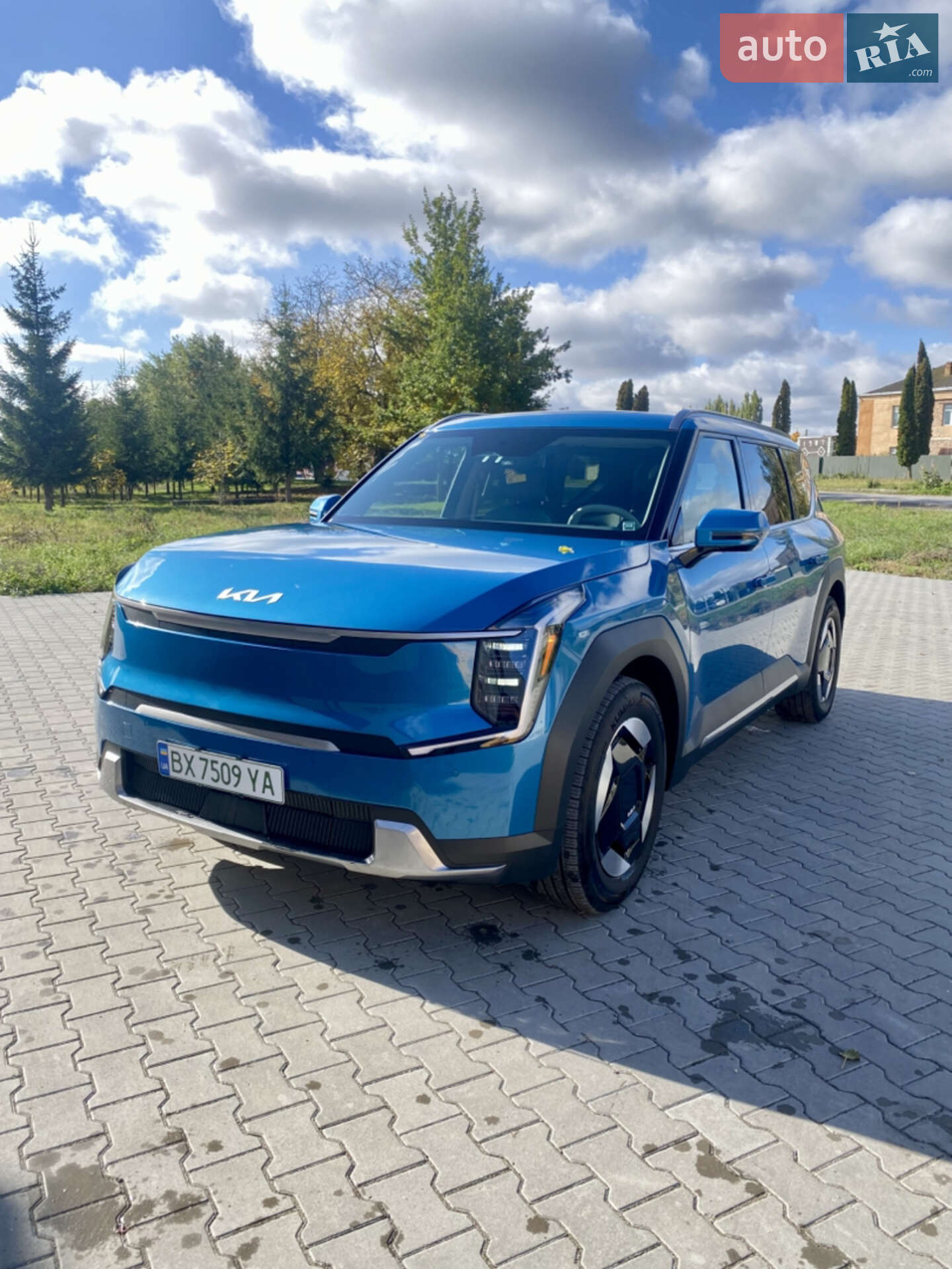 Kia EV9 2023 VIN KNDAFFS54R6024469 фото оголошення 7 з 16