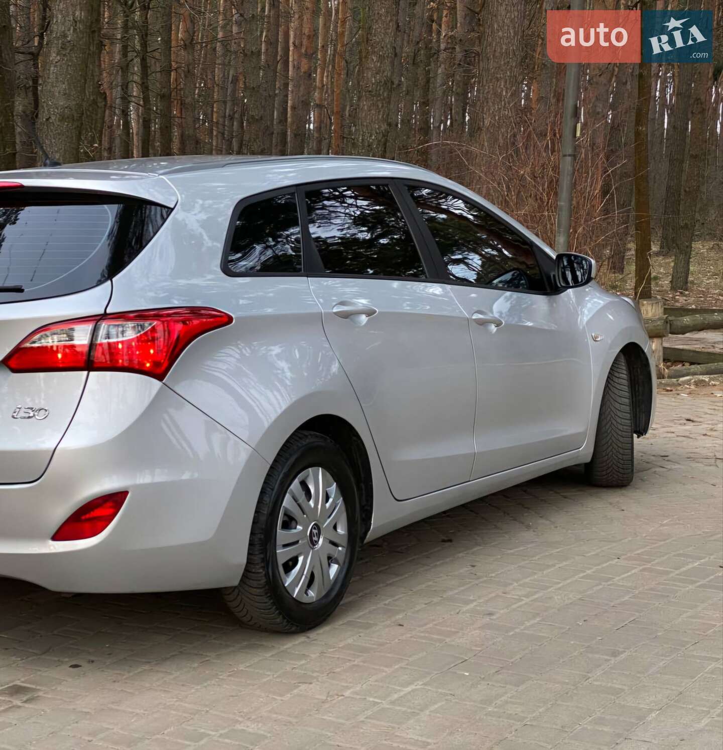 Hyundai i30 2017 VIN TMAD281UAHJ145352 фото оголошення 4 з 10