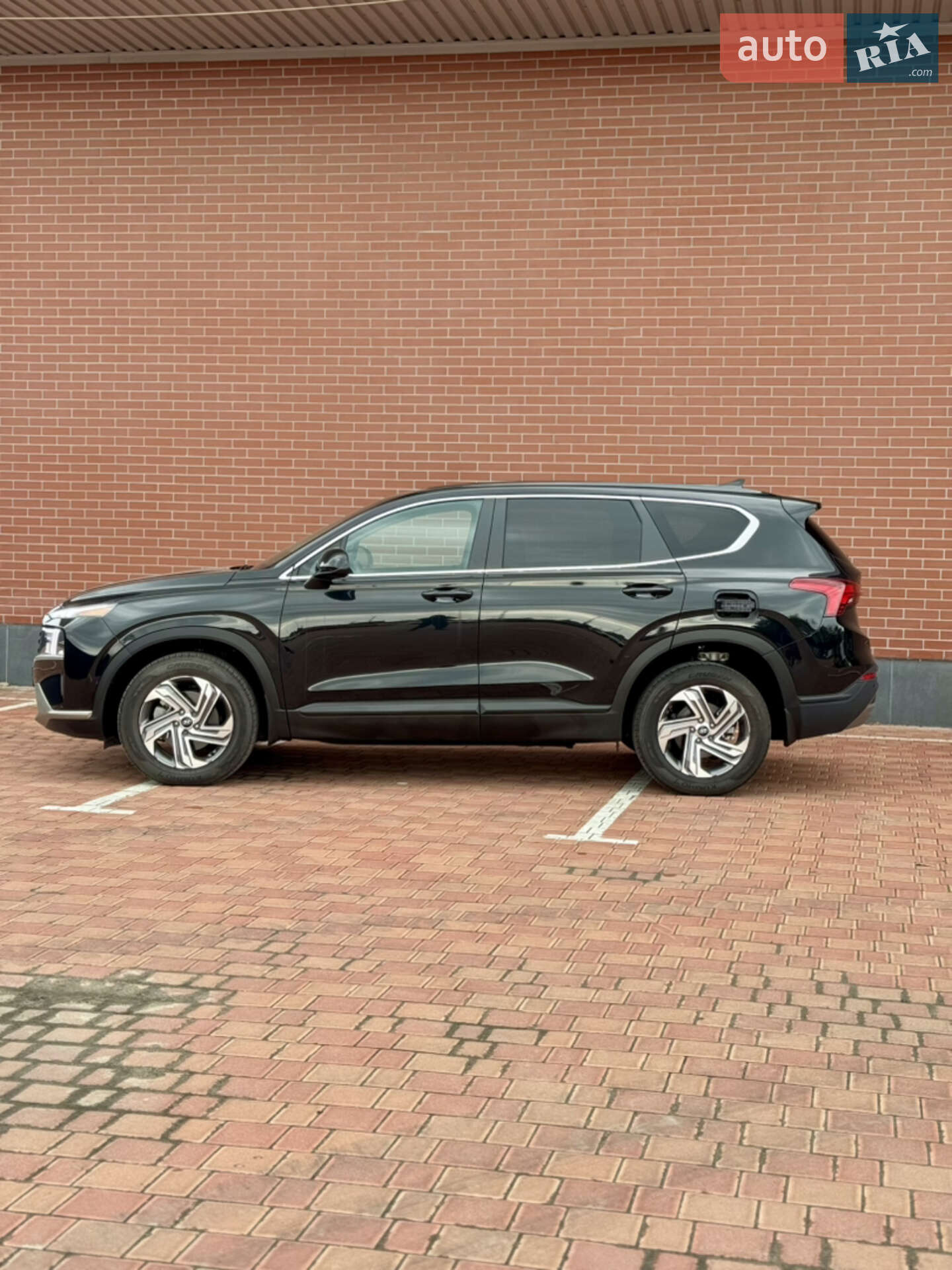 Hyundai Santa FE 2023 VIN 5NMS14AJ1PH612464 фото оголошення 18 з 37