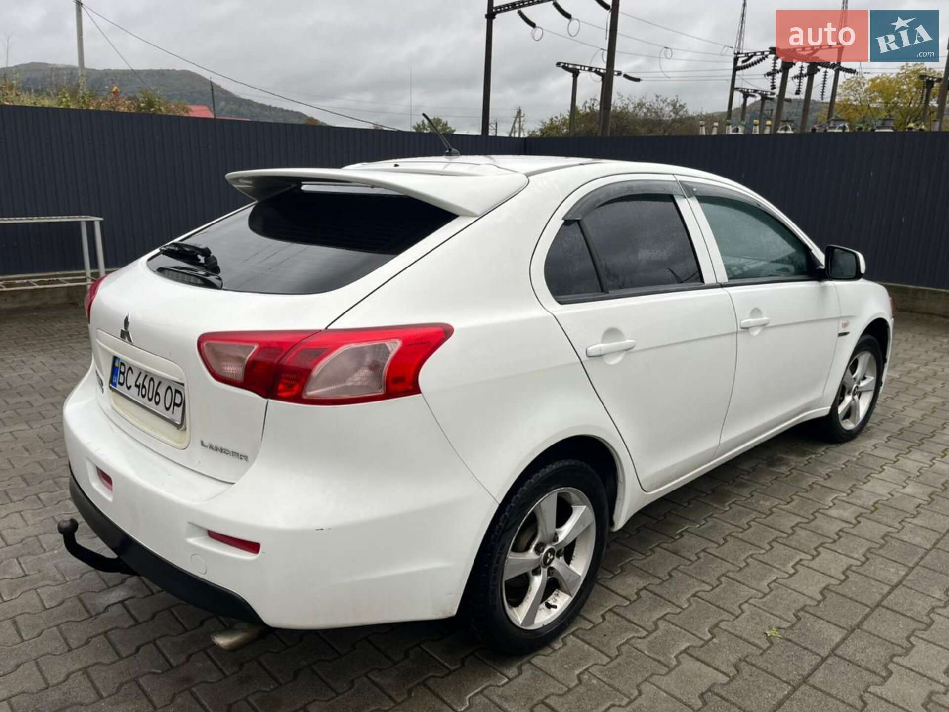 Mitsubishi Lancer 2011 VIN JMBLJCX9ABU002259 фото оголошення 4 з 9