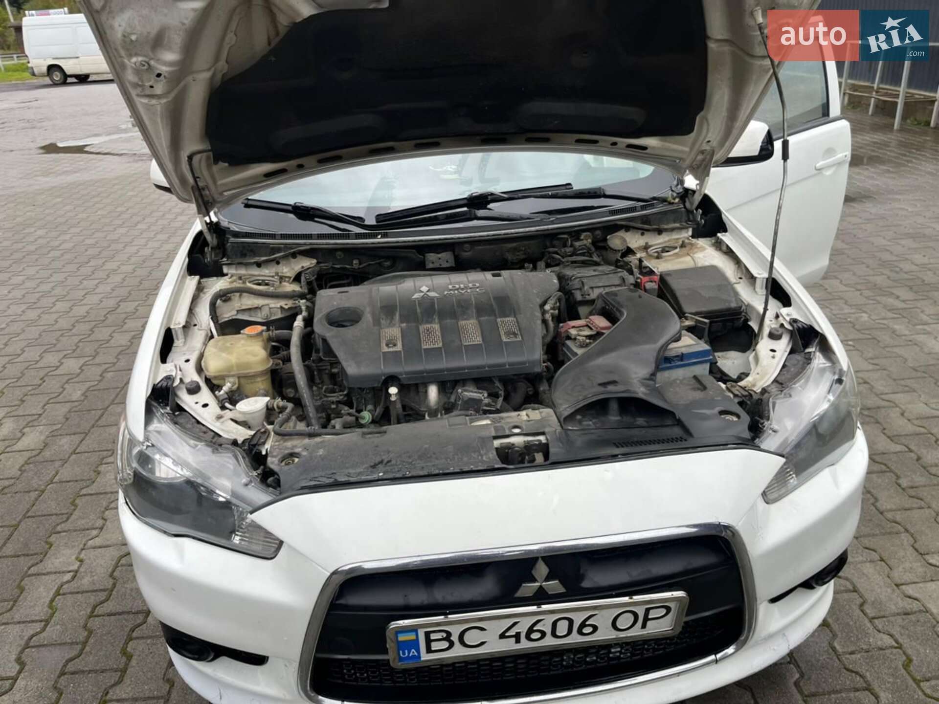 Mitsubishi Lancer 2011 VIN JMBLJCX9ABU002259 фото оголошення 5 з 9