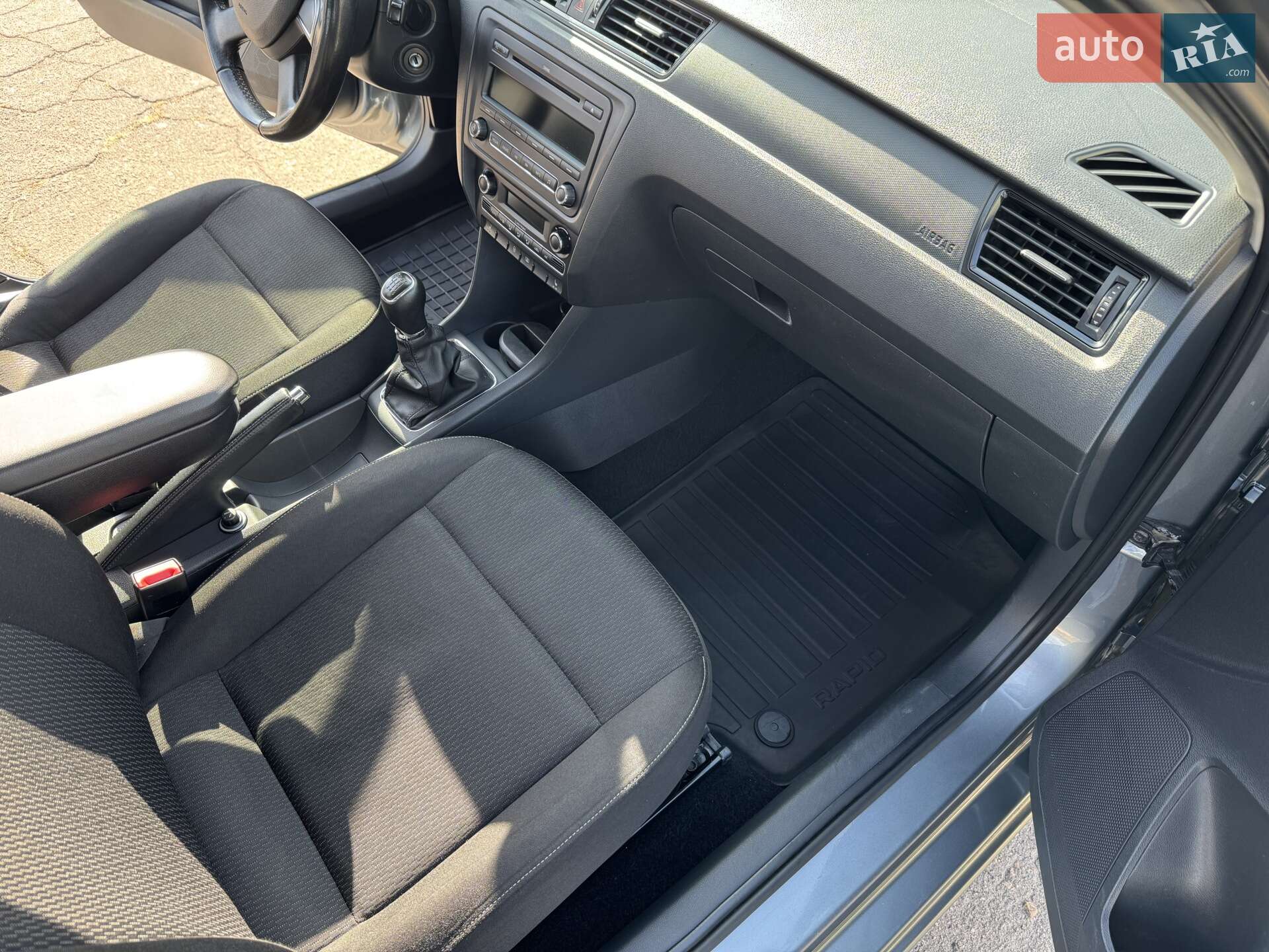 Skoda Rapid 2013 VIN TMBAN2NH2DB101065 фото оголошення 26 з 32