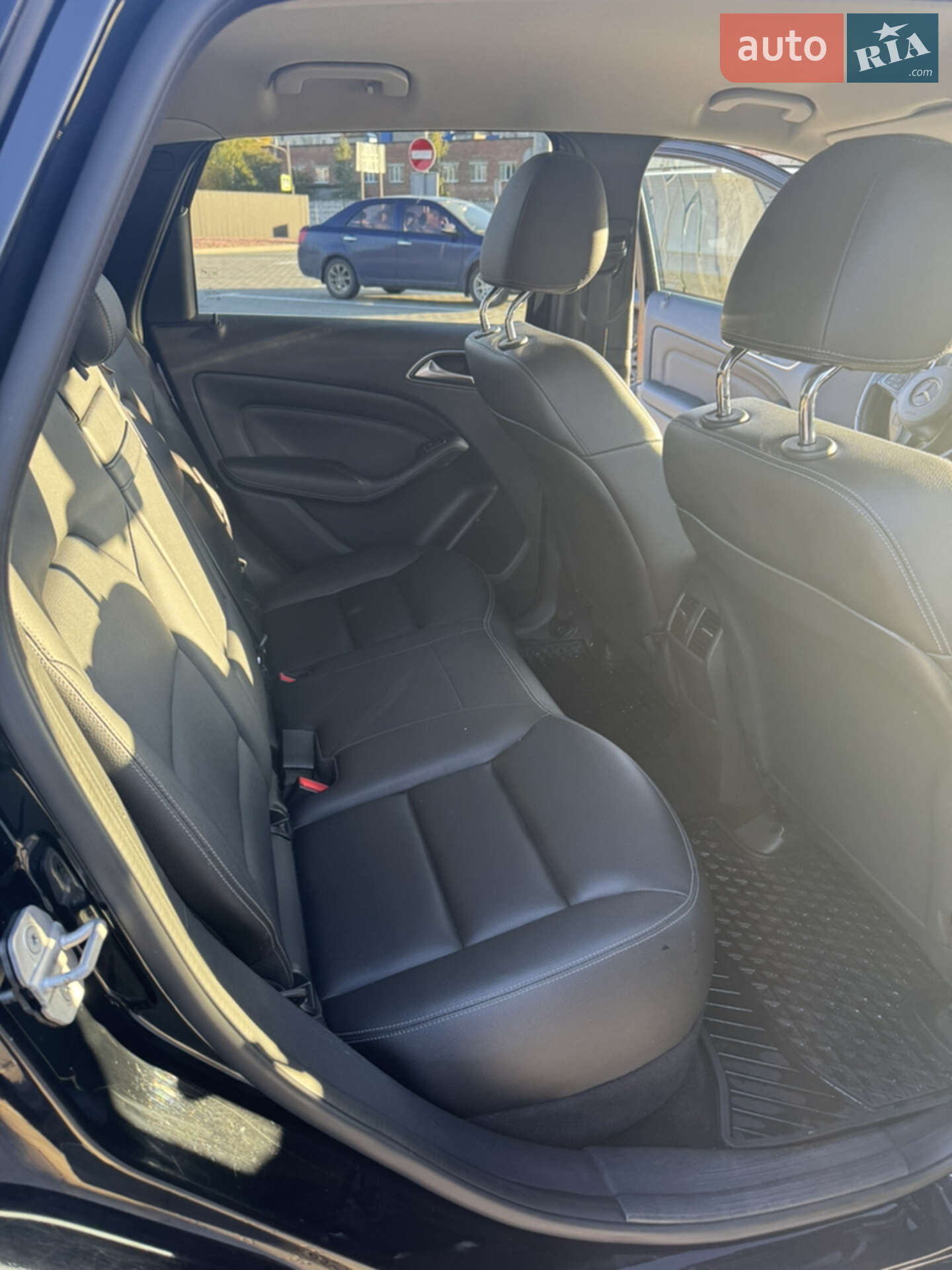Mercedes-Benz B-Class 2016 VIN WDD2428901J011059 фото оголошення 16 з 21