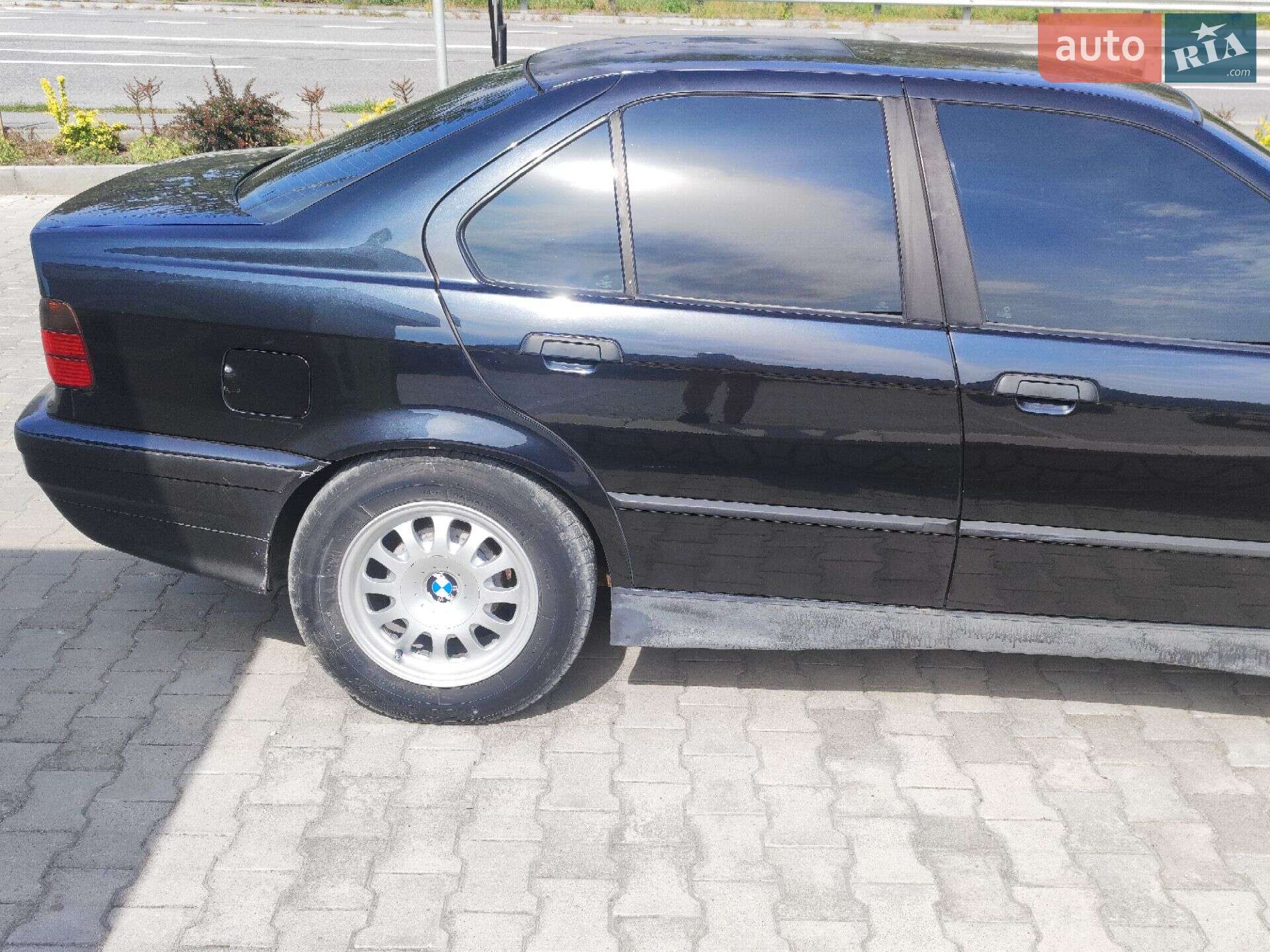 BMW 3 Series 1996 VIN WBACC51090CG74596 фото оголошення 8 з 22