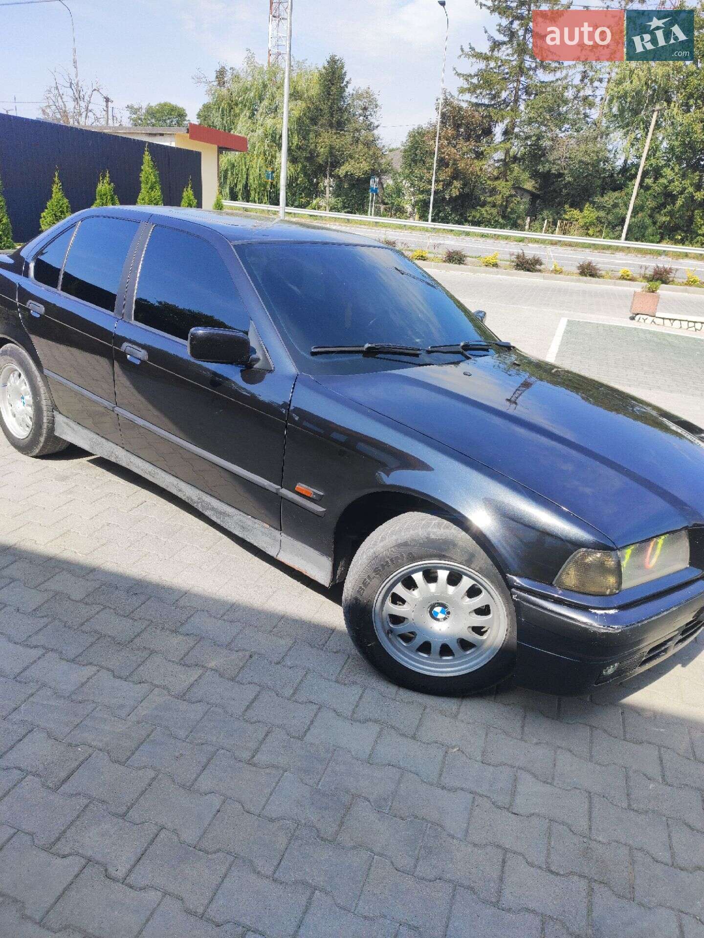 BMW 3 Series 1996 VIN WBACC51090CG74596 фото оголошення 20 з 22