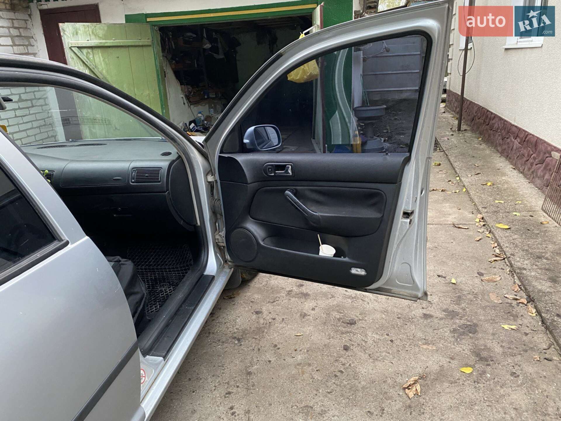 Volkswagen Golf 2003 VIN WVWZZZ1JZ3W664137 фото оголошення 5 з 7