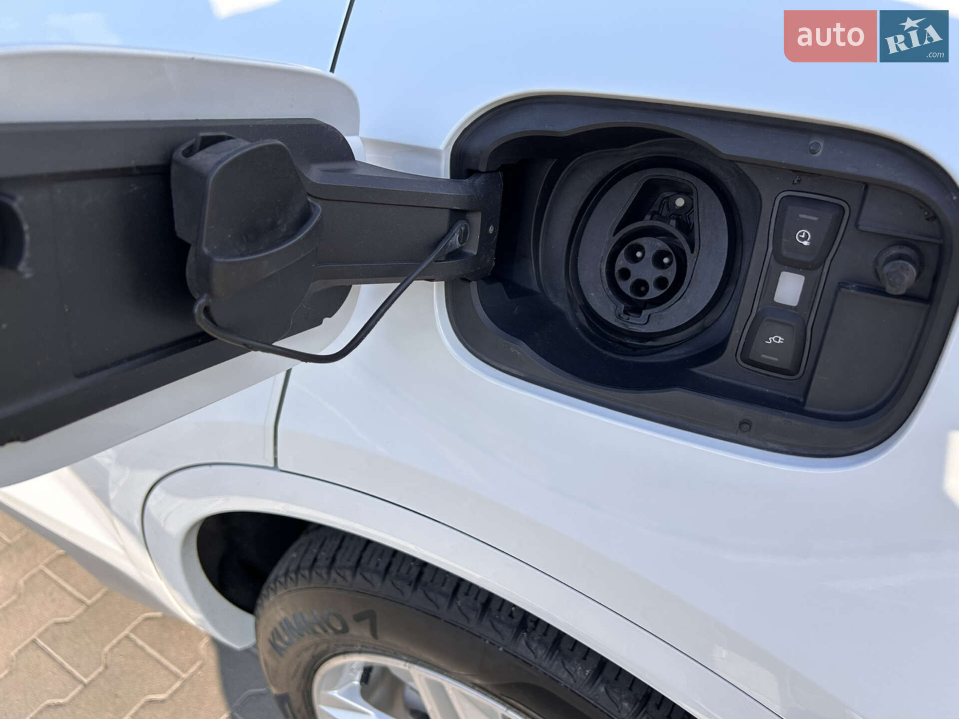 Audi Q5 2022 VIN WA1E2AFY4N2083201 фото оголошення 8 з 29