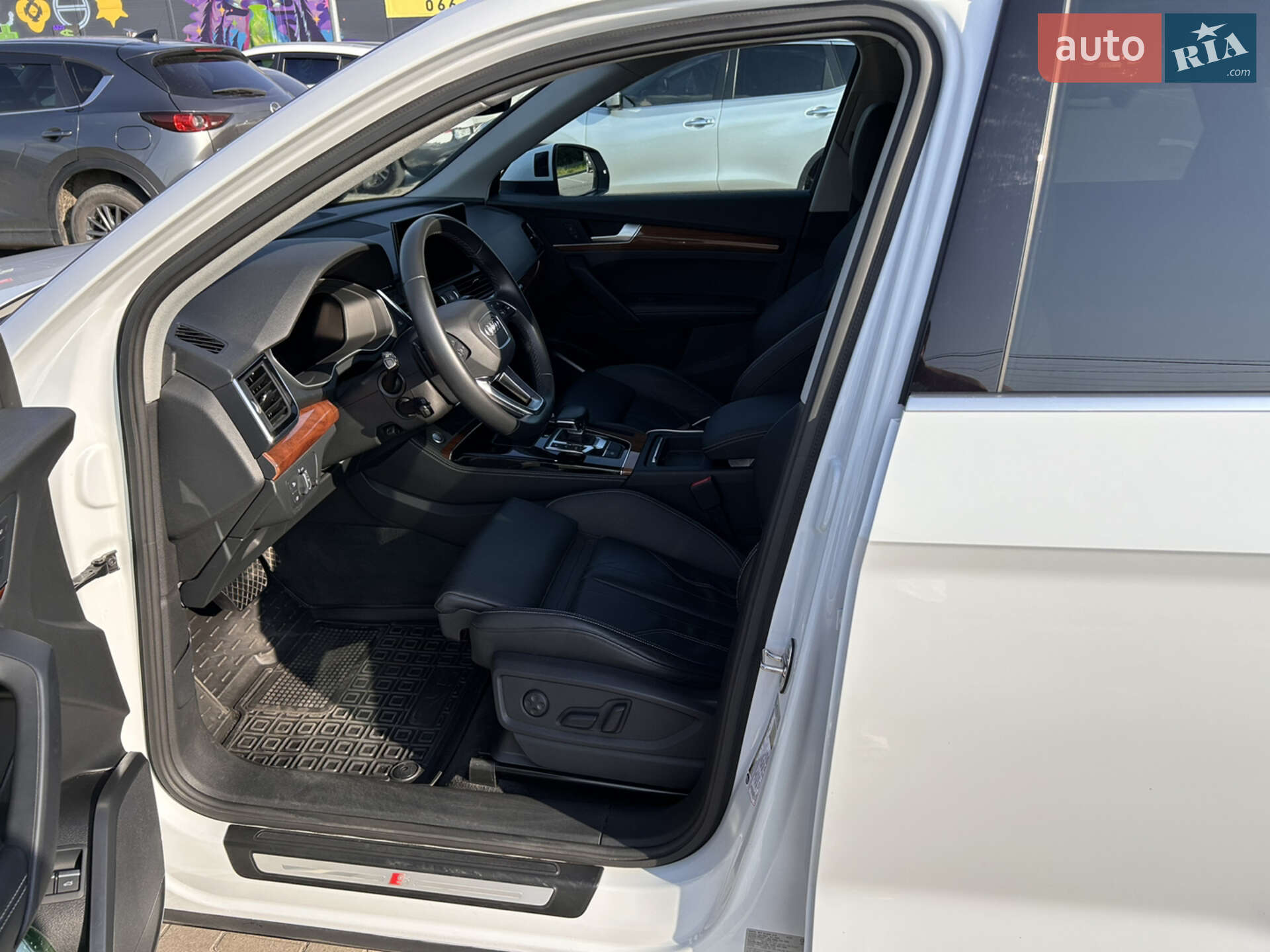 Audi Q5 2022 VIN WA1E2AFY4N2083201 фото оголошення 12 з 29