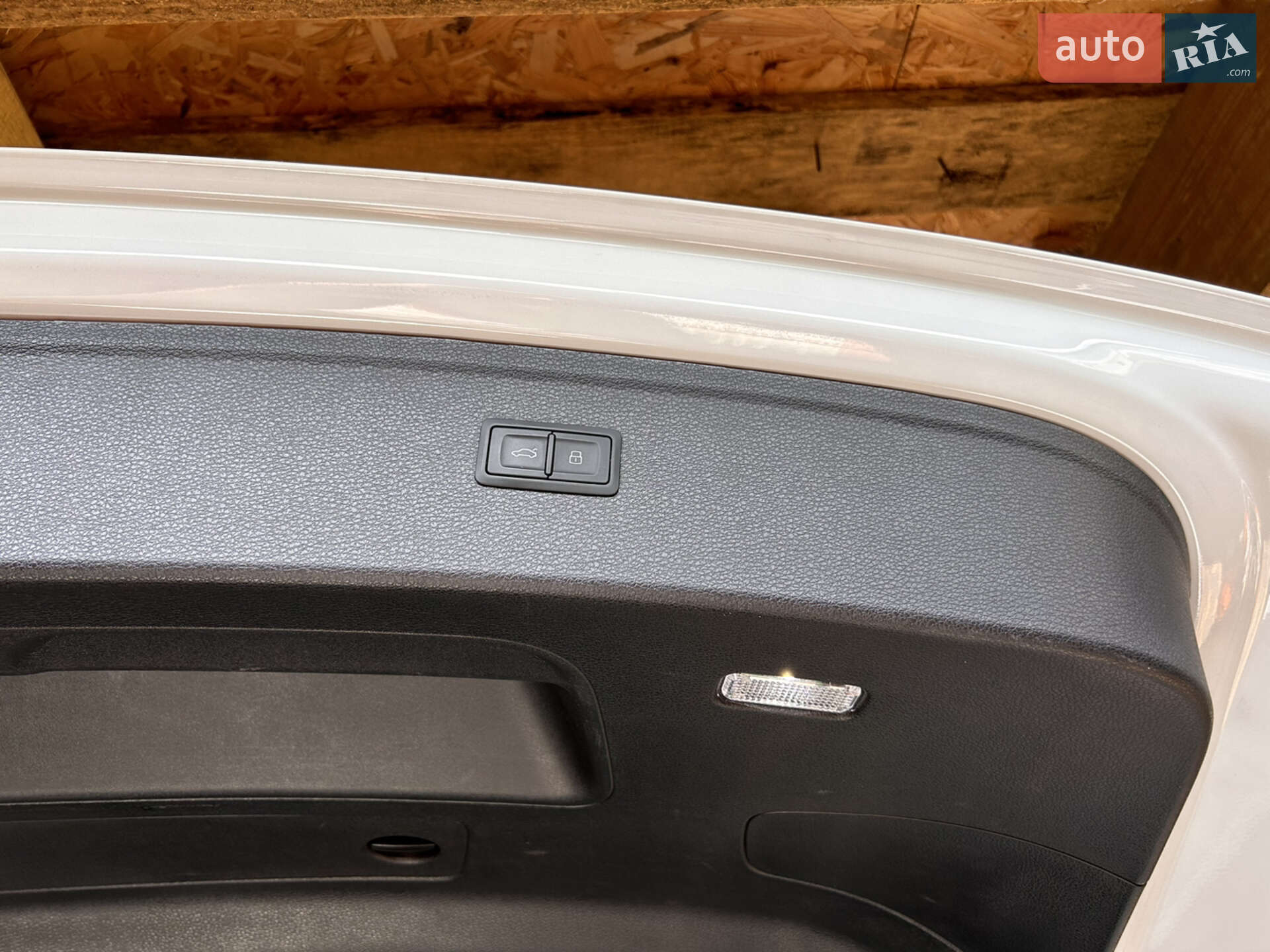 Audi Q5 2022 VIN WA1E2AFY4N2083201 фото оголошення 11 з 29