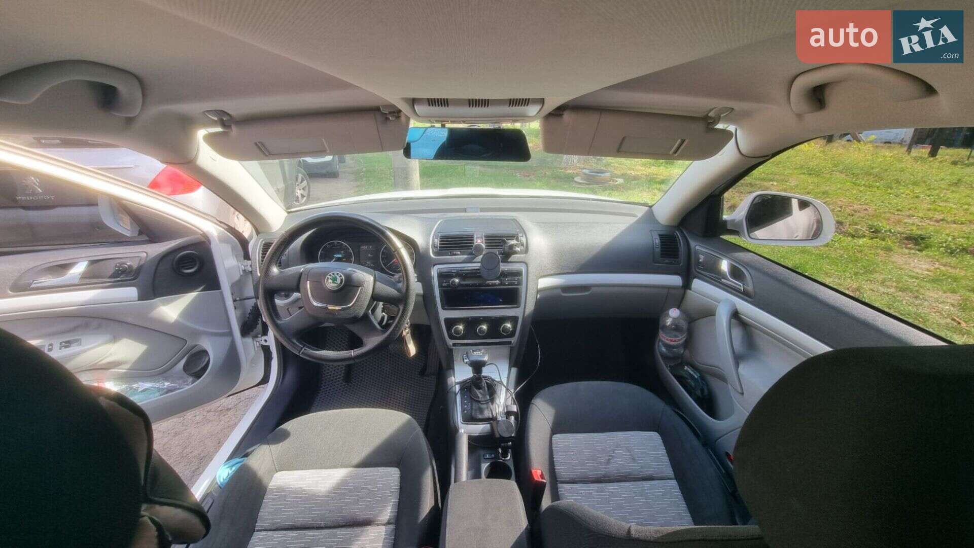 Skoda Octavia 2010 VIN TMBHK61Z5A2078969 фото оголошення 21 з 31